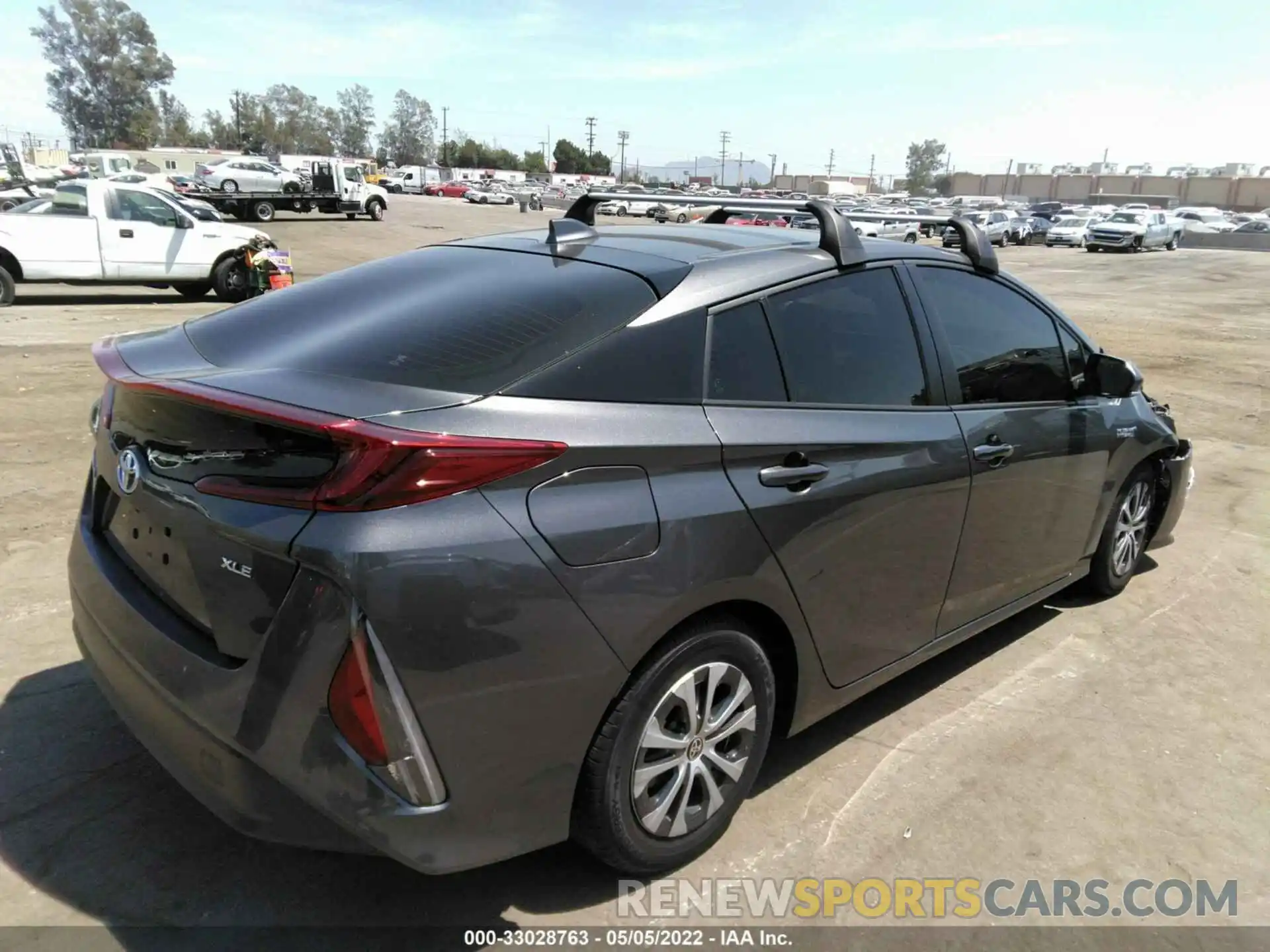 4 Photograph of a damaged car JTDKAMFP8M3194993 TOYOTA PRIUS PRIME 2021