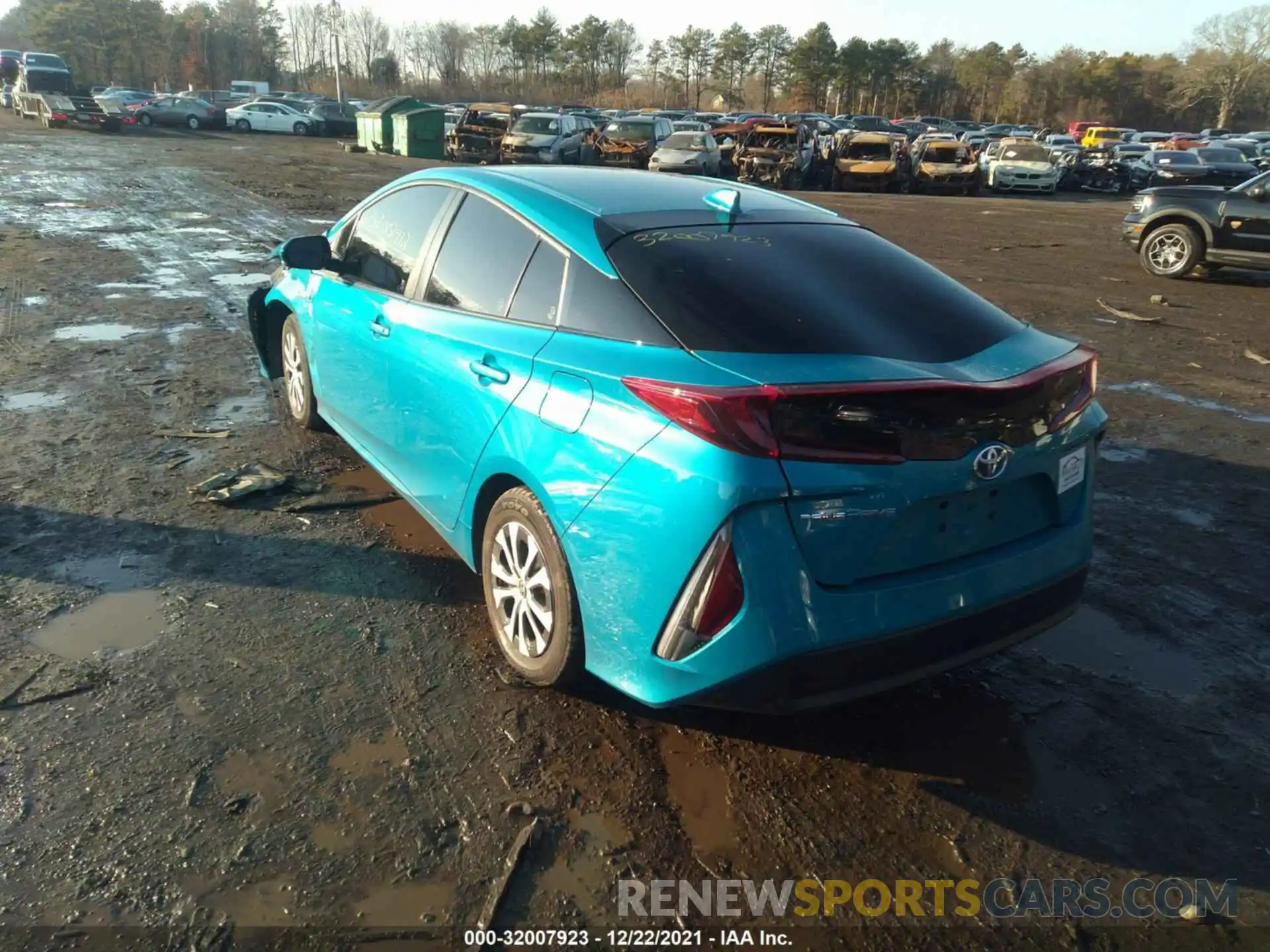 3 Photograph of a damaged car JTDKAMFP9M3174610 TOYOTA PRIUS PRIME 2021