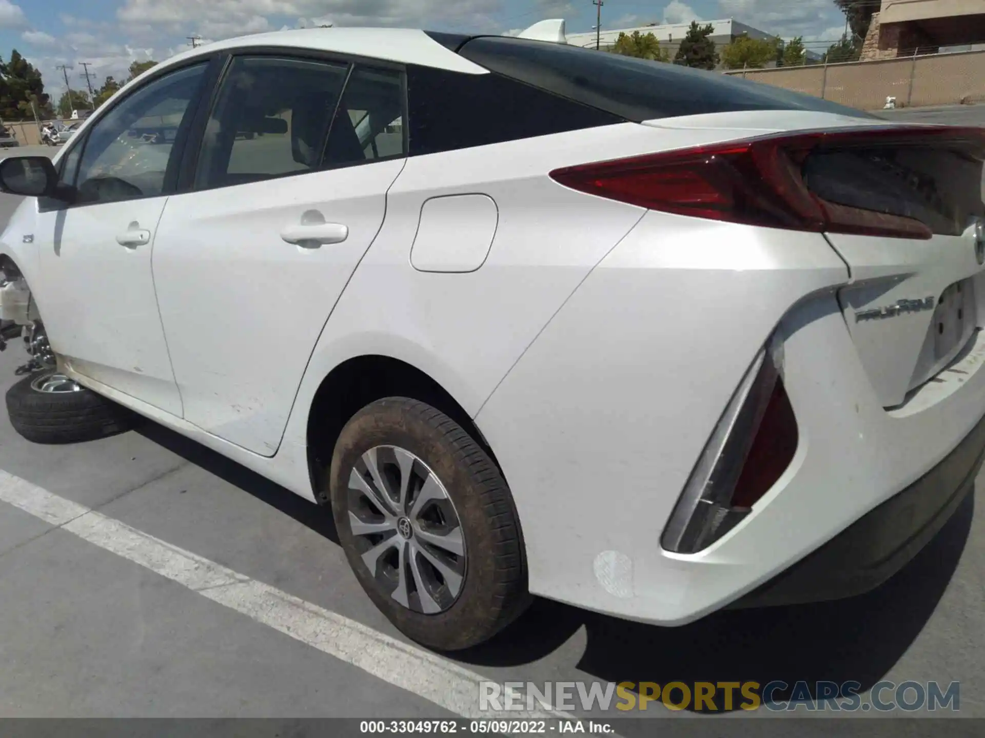 3 Photograph of a damaged car JTDKAMFP9M3194565 TOYOTA PRIUS PRIME 2021