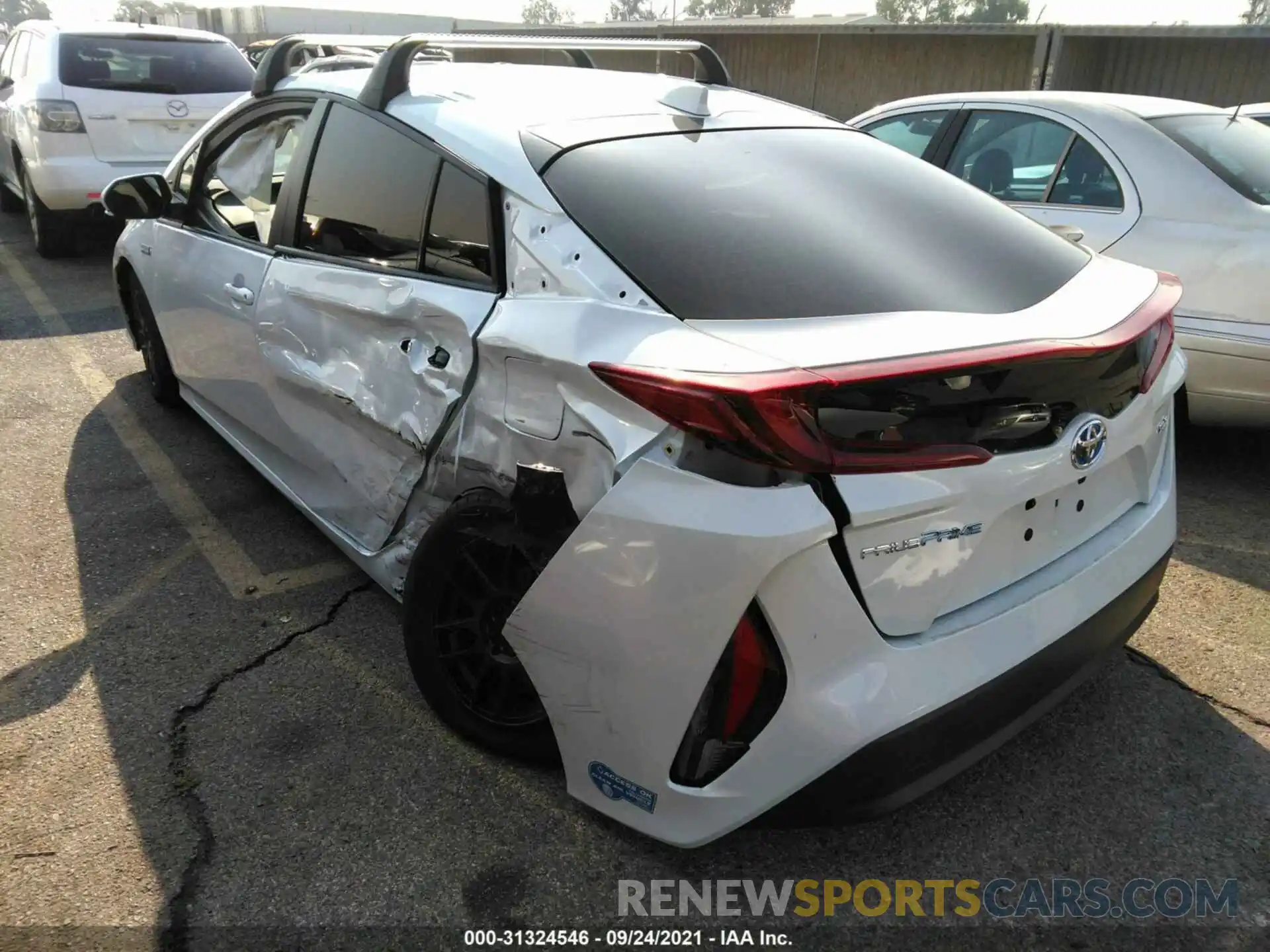 3 Photograph of a damaged car JTDKAMFPXM3172784 TOYOTA PRIUS PRIME 2021