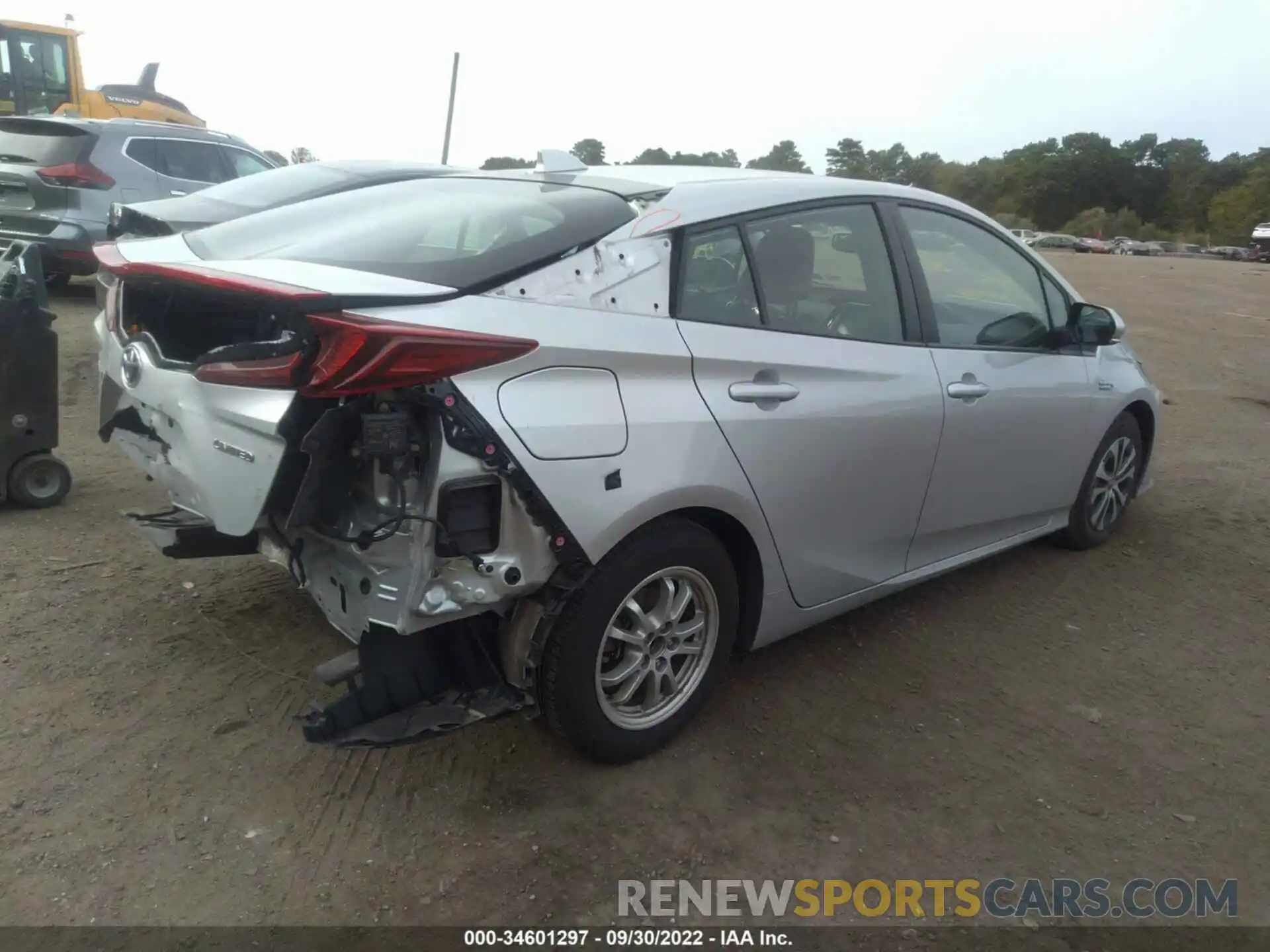 4 Photograph of a damaged car JTDKAMFPXM3174969 TOYOTA PRIUS PRIME 2021