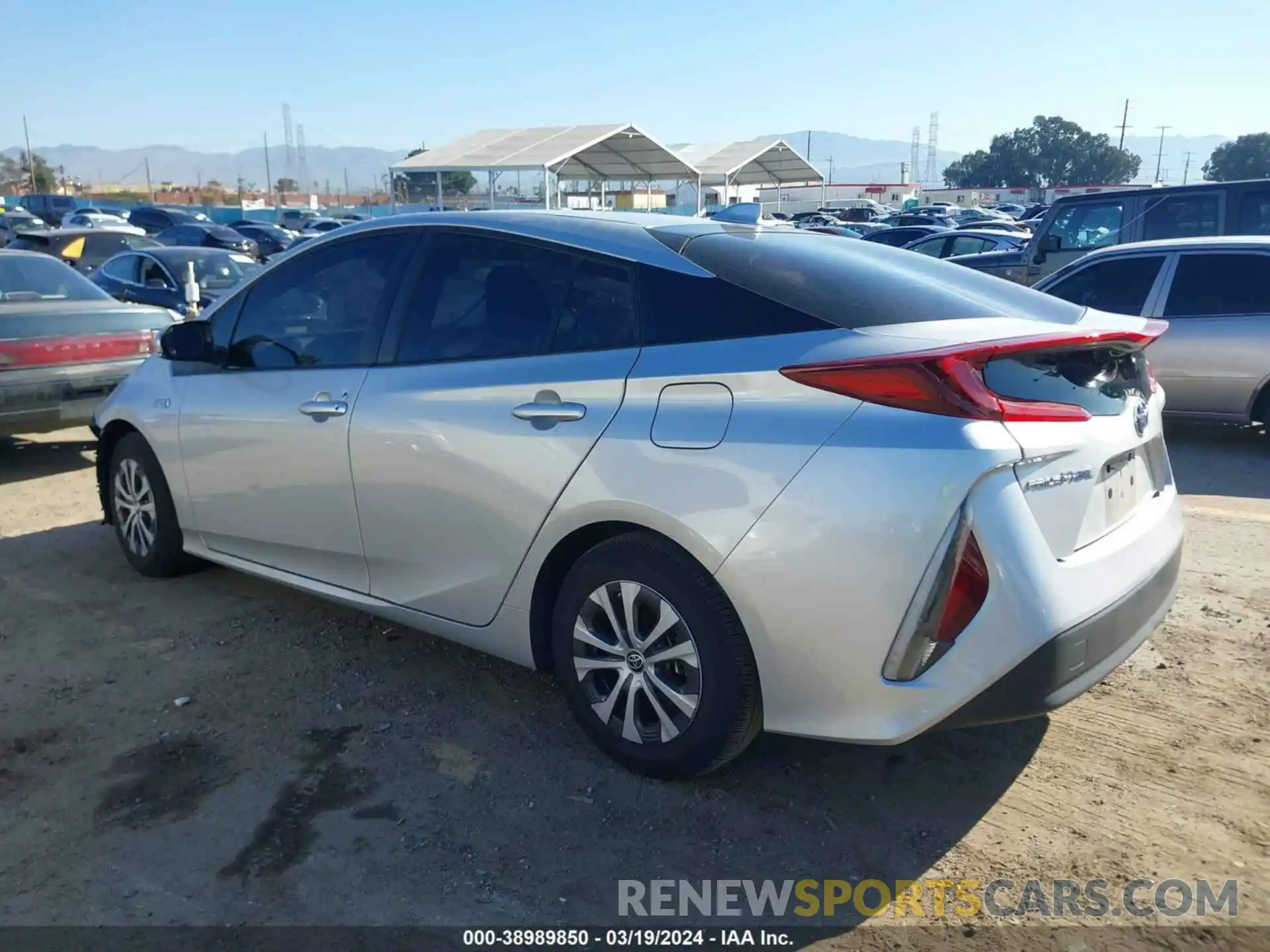 3 Photograph of a damaged car JTDKAMFPXM3180366 TOYOTA PRIUS PRIME 2021