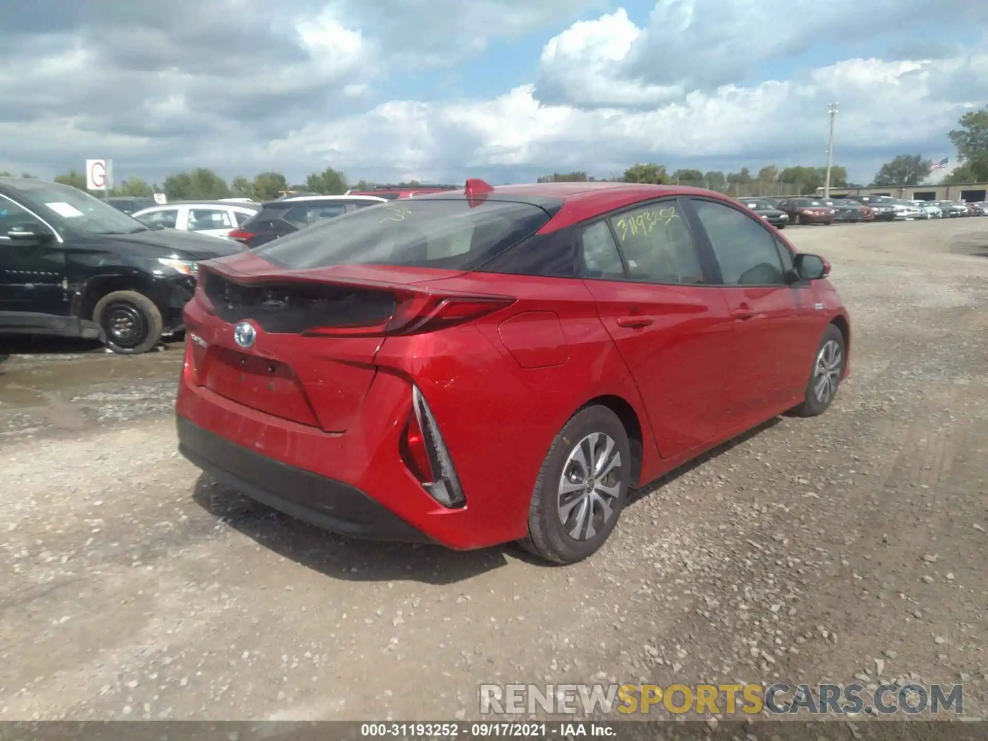 4 Фотография поврежденного автомобиля JTDKAMFPXM3185082 TOYOTA PRIUS PRIME 2021