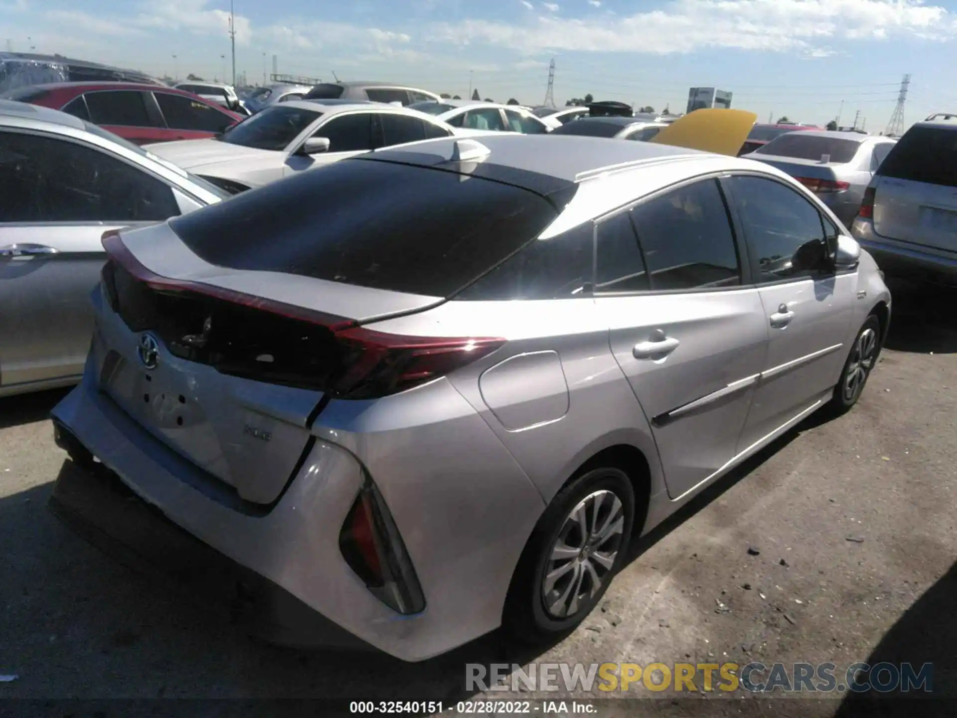 4 Фотография поврежденного автомобиля JTDKAMFP4N3199285 TOYOTA PRIUS PRIME 2022