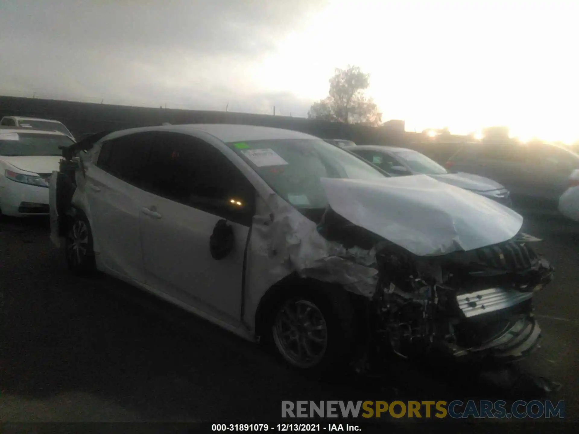 1 Photograph of a damaged car JTDKAMFP8N3201362 TOYOTA PRIUS PRIME 2022