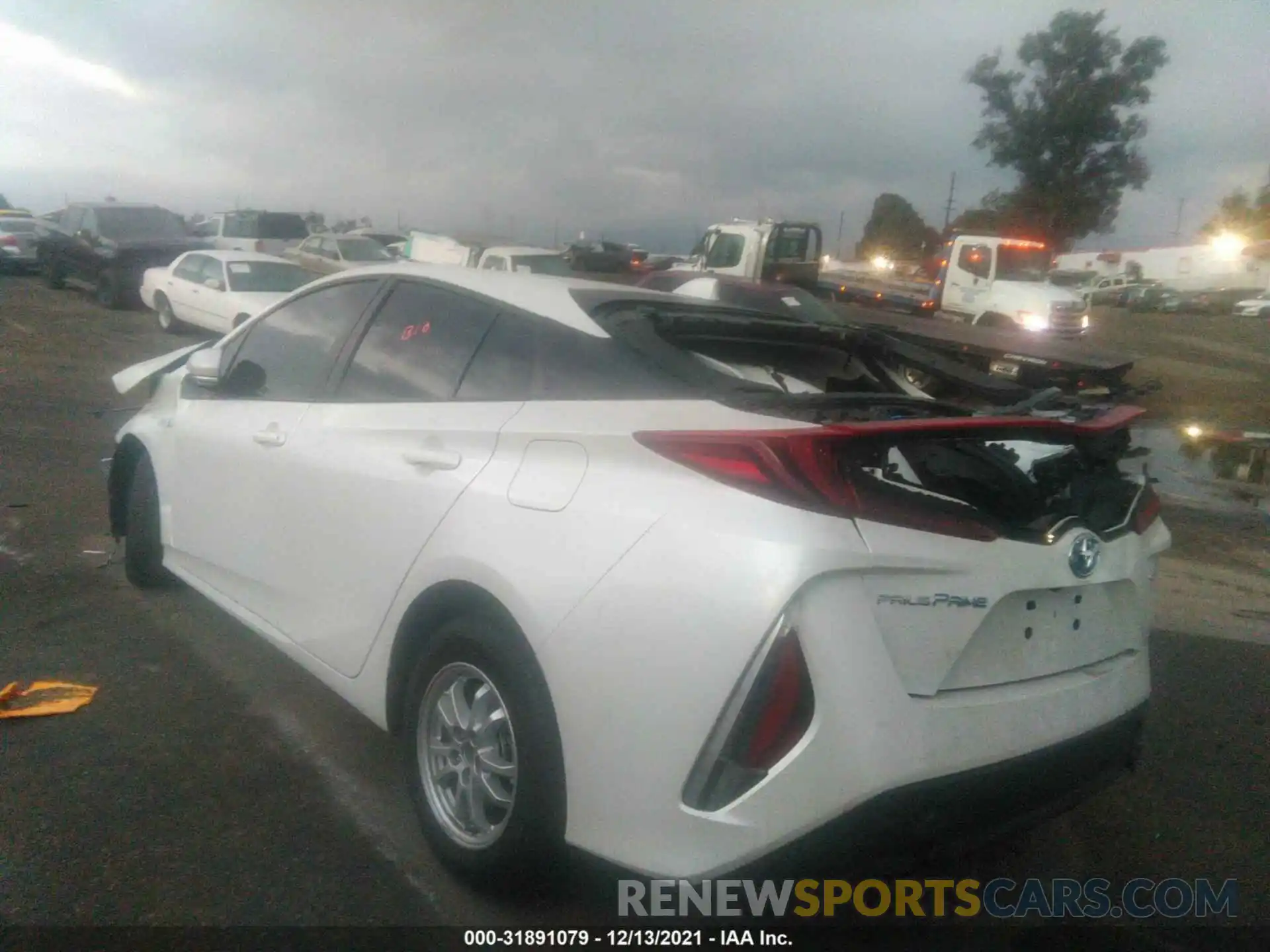 3 Photograph of a damaged car JTDKAMFP8N3201362 TOYOTA PRIUS PRIME 2022