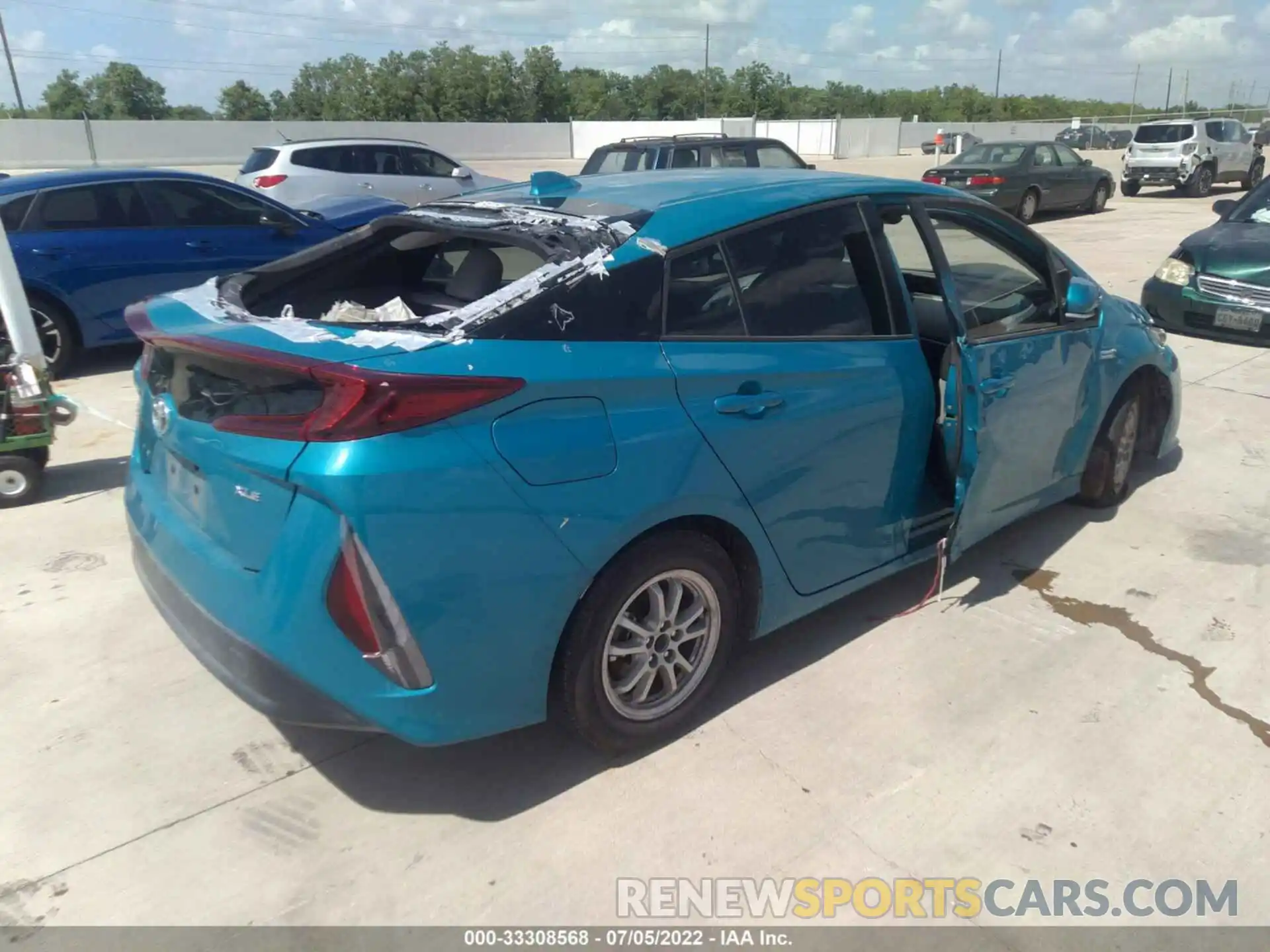 4 Photograph of a damaged car JTDKAMFP9N3202617 TOYOTA PRIUS PRIME 2022