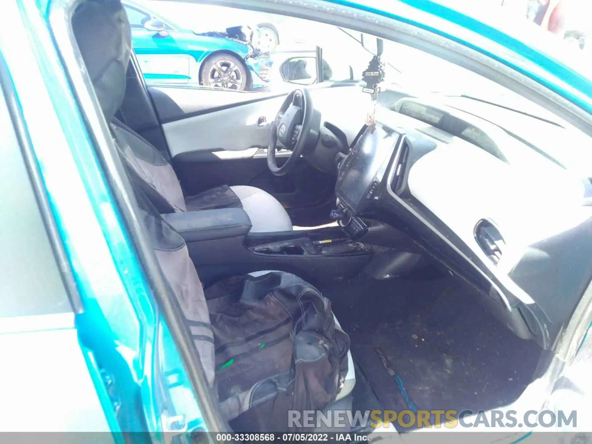 5 Photograph of a damaged car JTDKAMFP9N3202617 TOYOTA PRIUS PRIME 2022