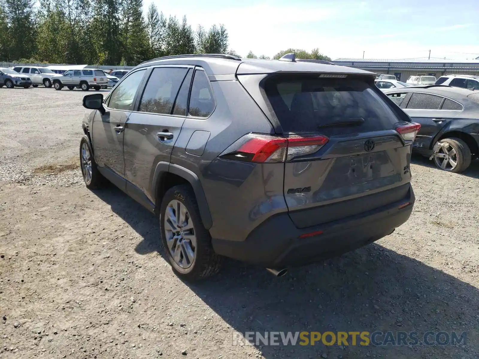 3 Photograph of a damaged car 2T3A1RFV0KC019592 TOYOTA RAV4 2019