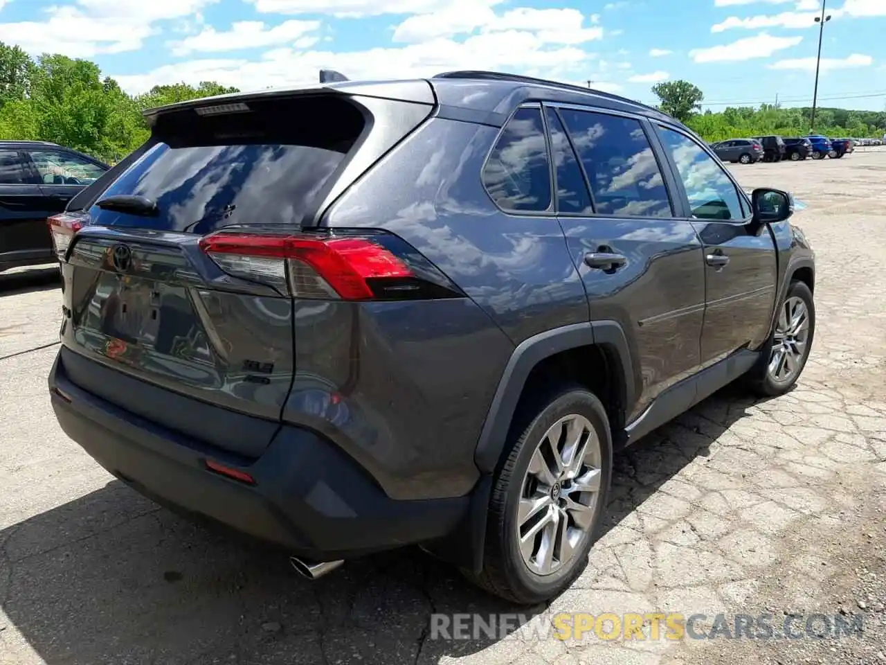 4 Фотография поврежденного автомобиля 2T3A1RFV0KC020984 TOYOTA RAV4 2019