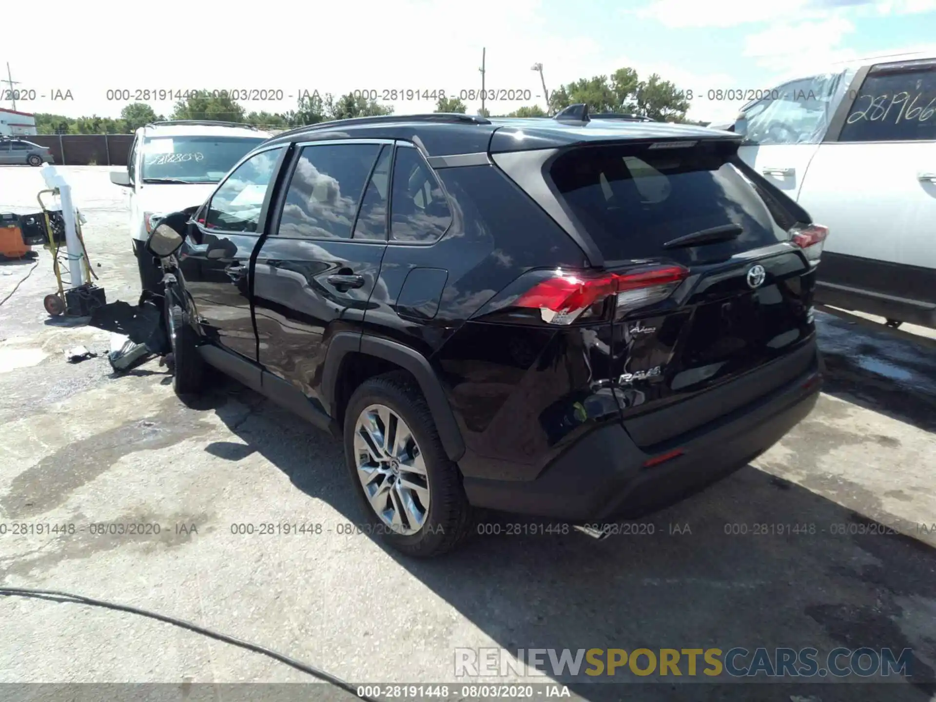 3 Photograph of a damaged car 2T3A1RFV0KC033959 TOYOTA RAV4 2019