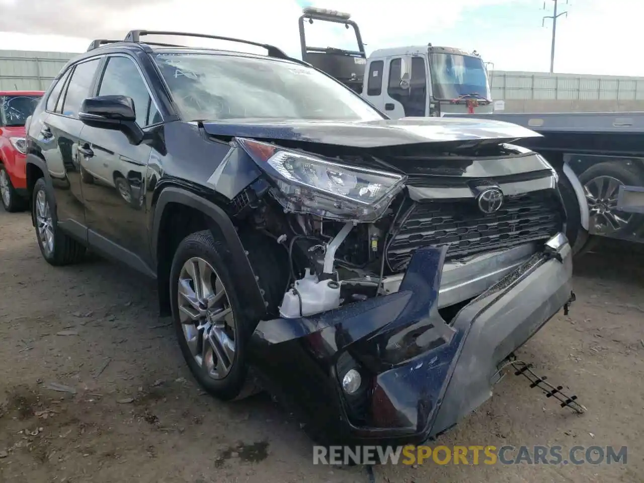 9 Photograph of a damaged car 2T3A1RFV0KC041382 TOYOTA RAV4 2019