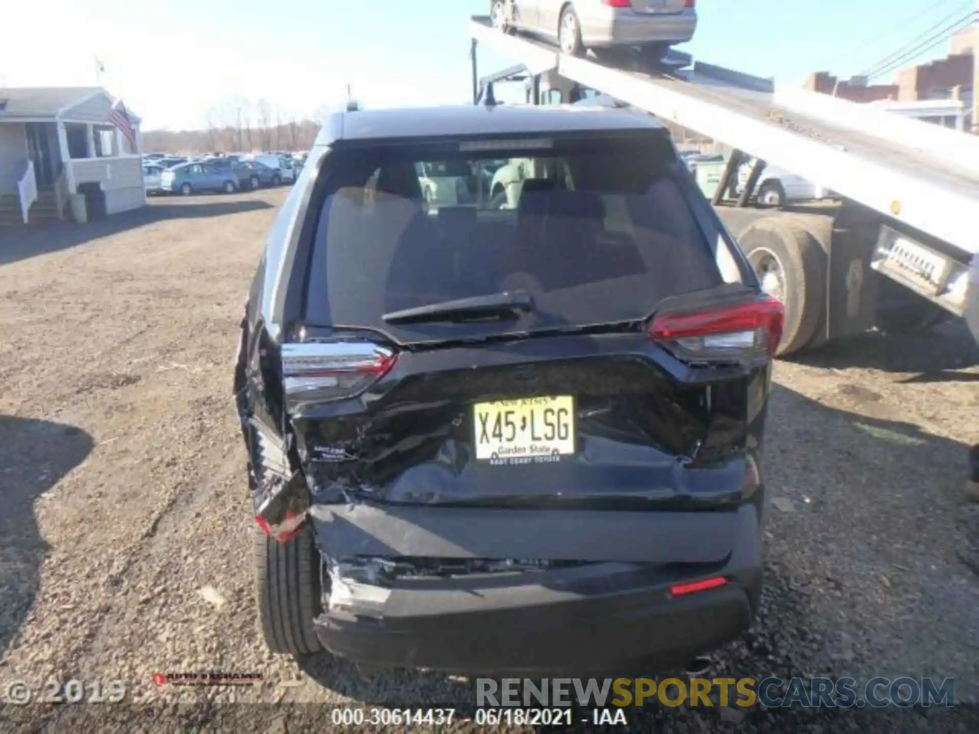 3 Photograph of a damaged car 2T3A1RFV1KC034652 TOYOTA RAV4 2019