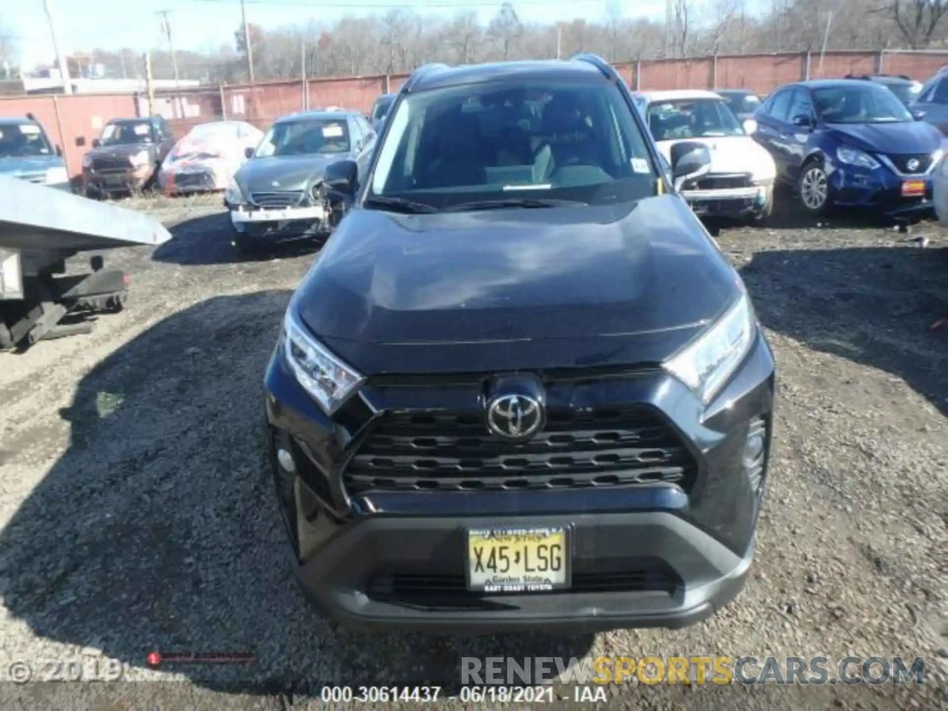 6 Photograph of a damaged car 2T3A1RFV1KC034652 TOYOTA RAV4 2019