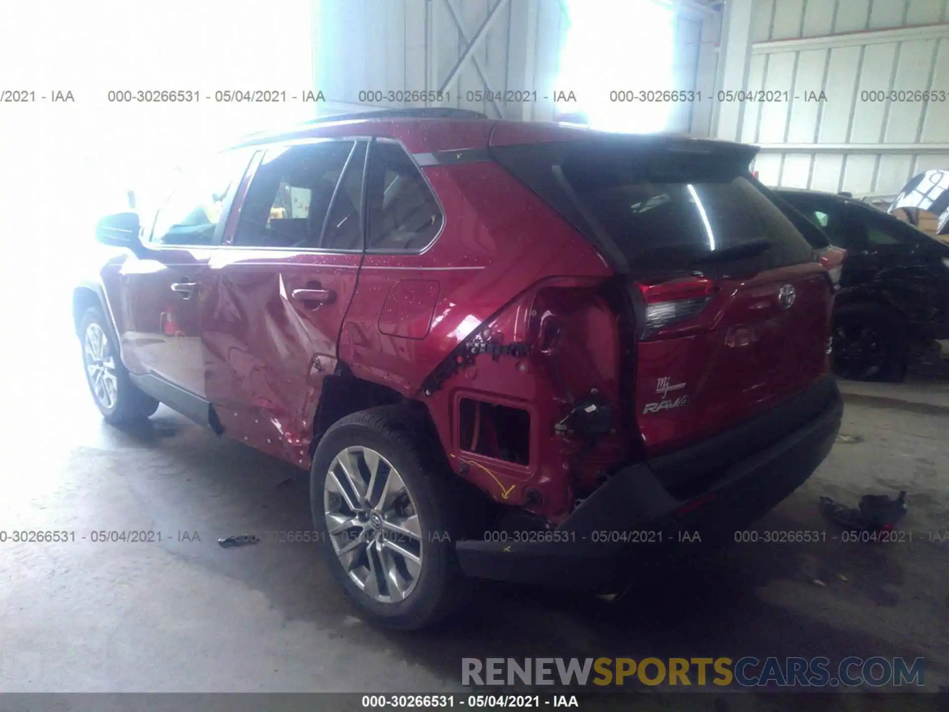 3 Photograph of a damaged car 2T3A1RFV1KC040323 TOYOTA RAV4 2019