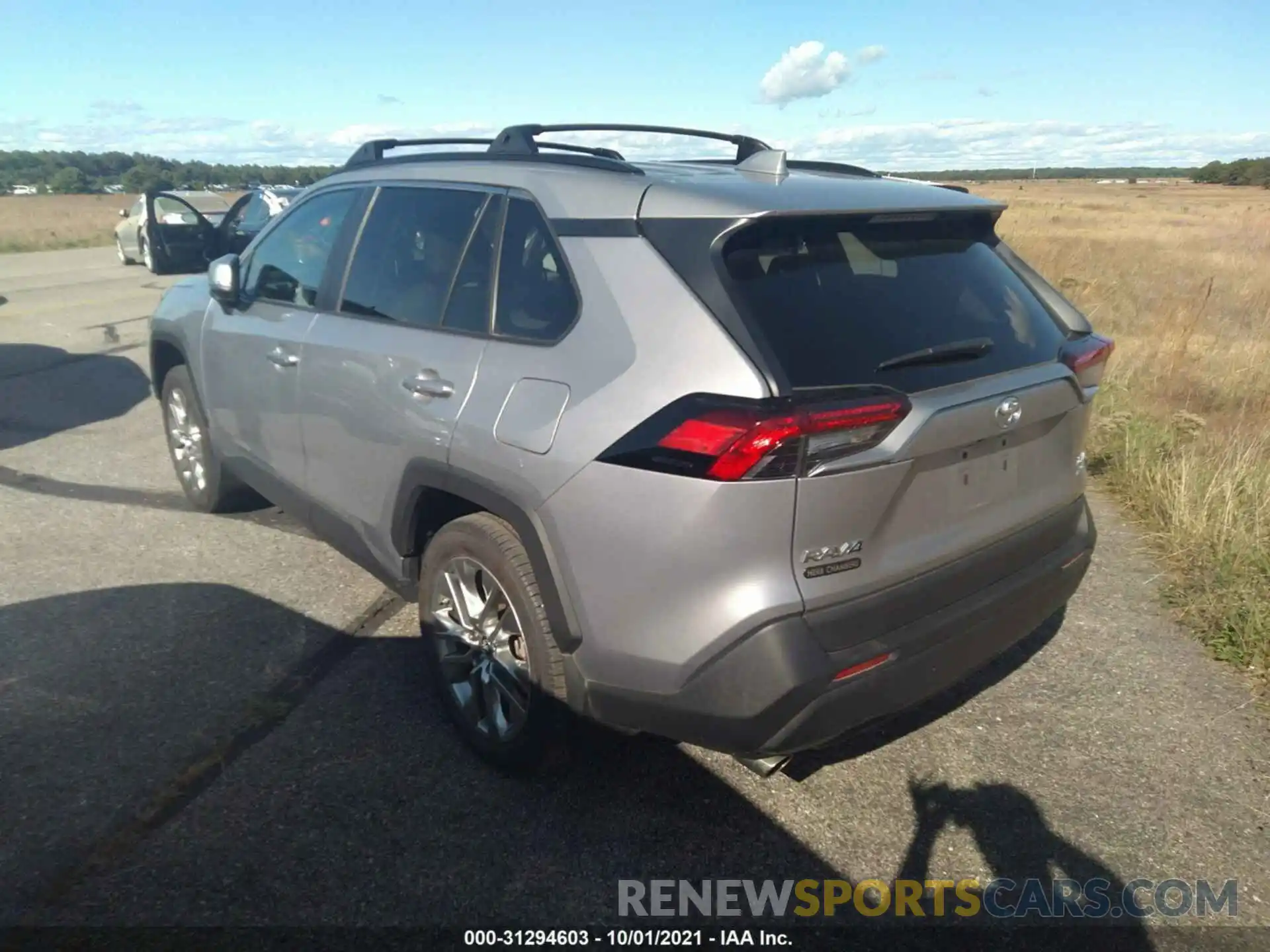 3 Photograph of a damaged car 2T3A1RFV1KC045604 TOYOTA RAV4 2019