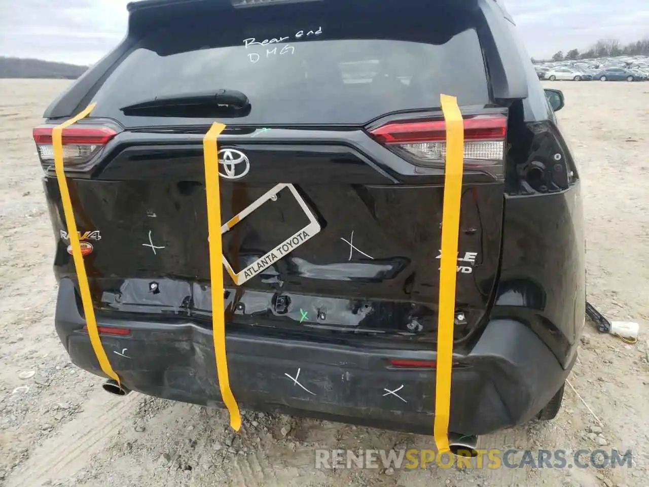 9 Photograph of a damaged car 2T3A1RFV1KC048387 TOYOTA RAV4 2019