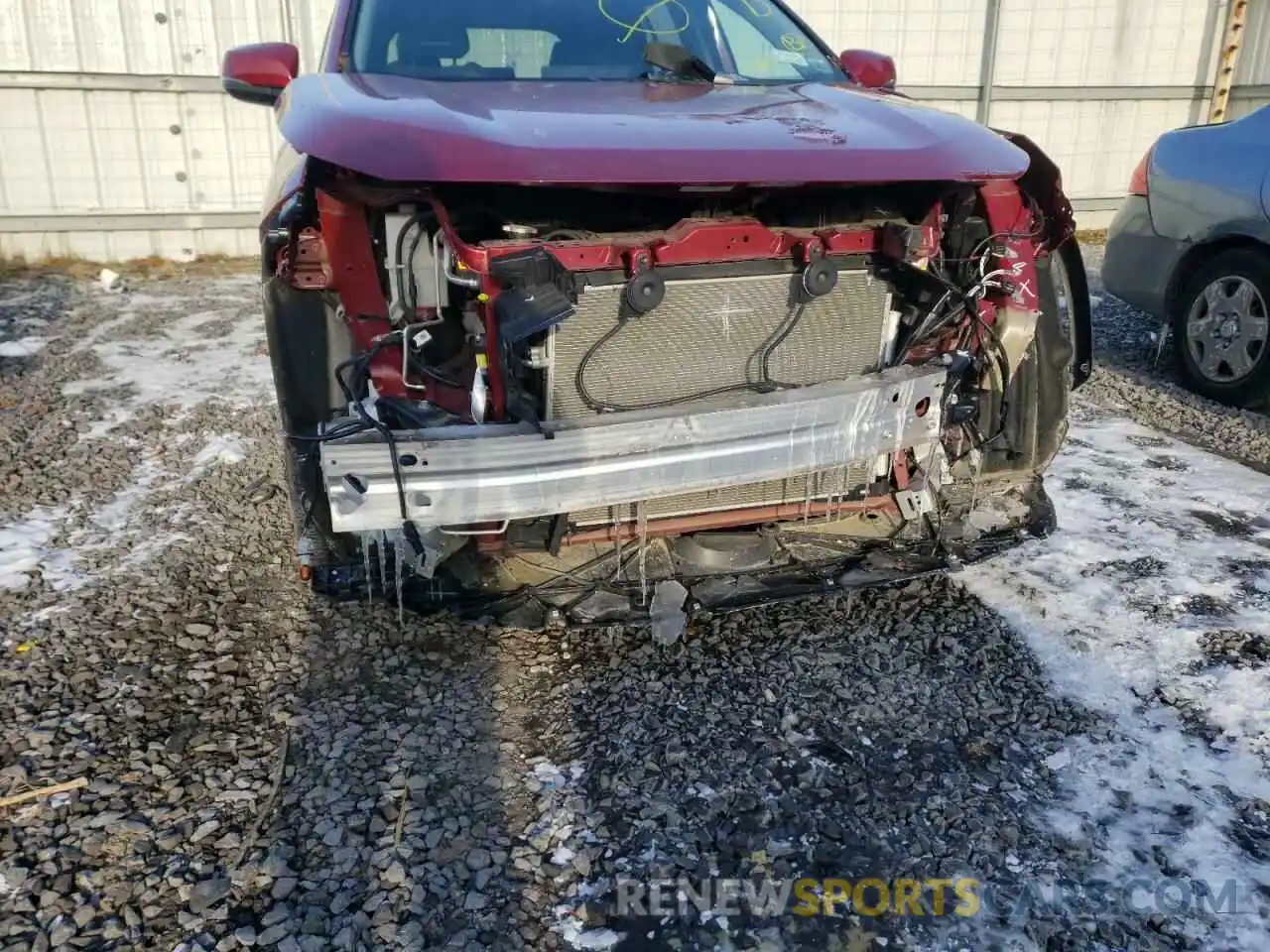 9 Photograph of a damaged car 2T3A1RFV1KC052097 TOYOTA RAV4 2019