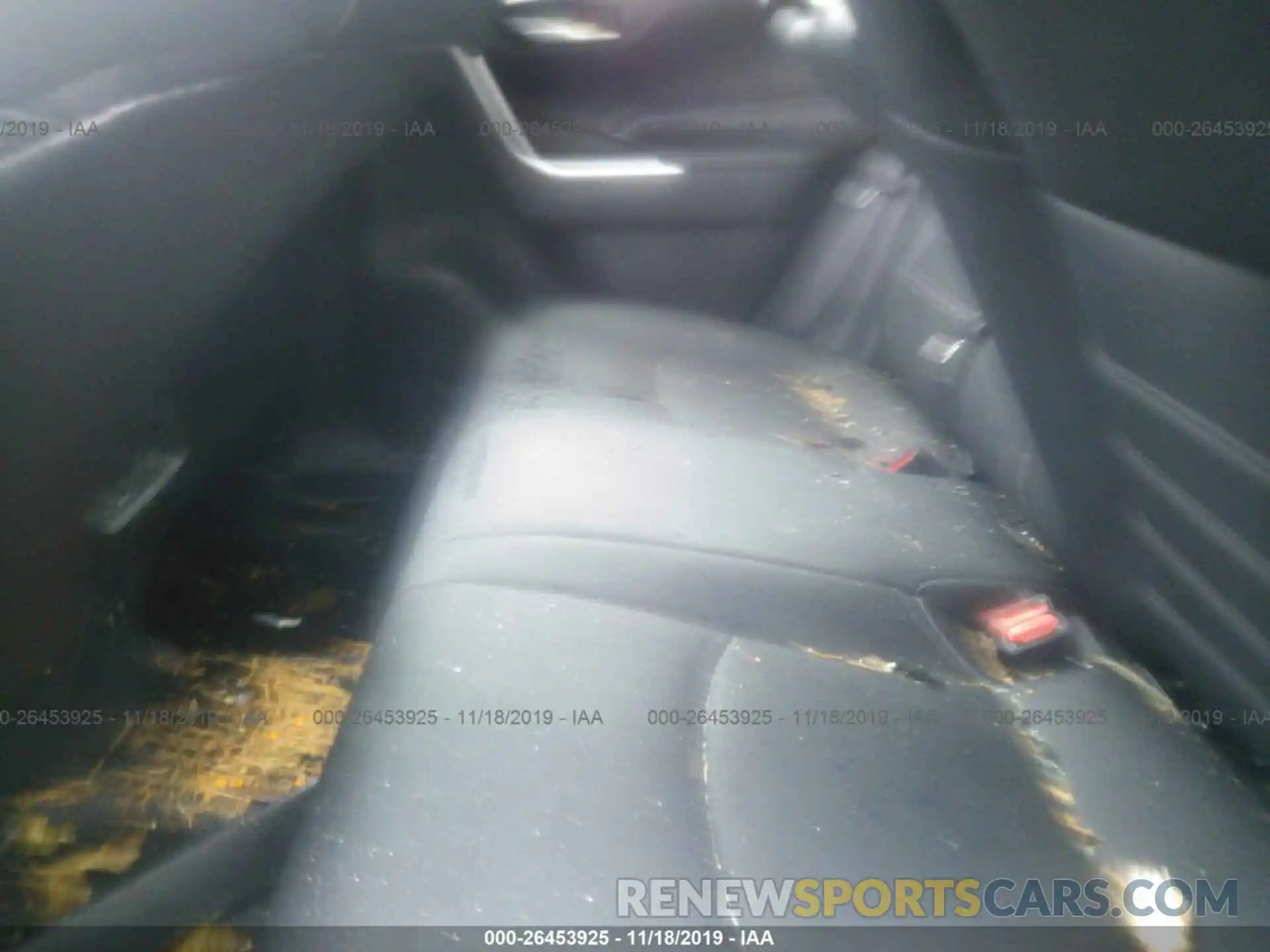 8 Photograph of a damaged car 2T3A1RFV1KW005425 TOYOTA RAV4 2019