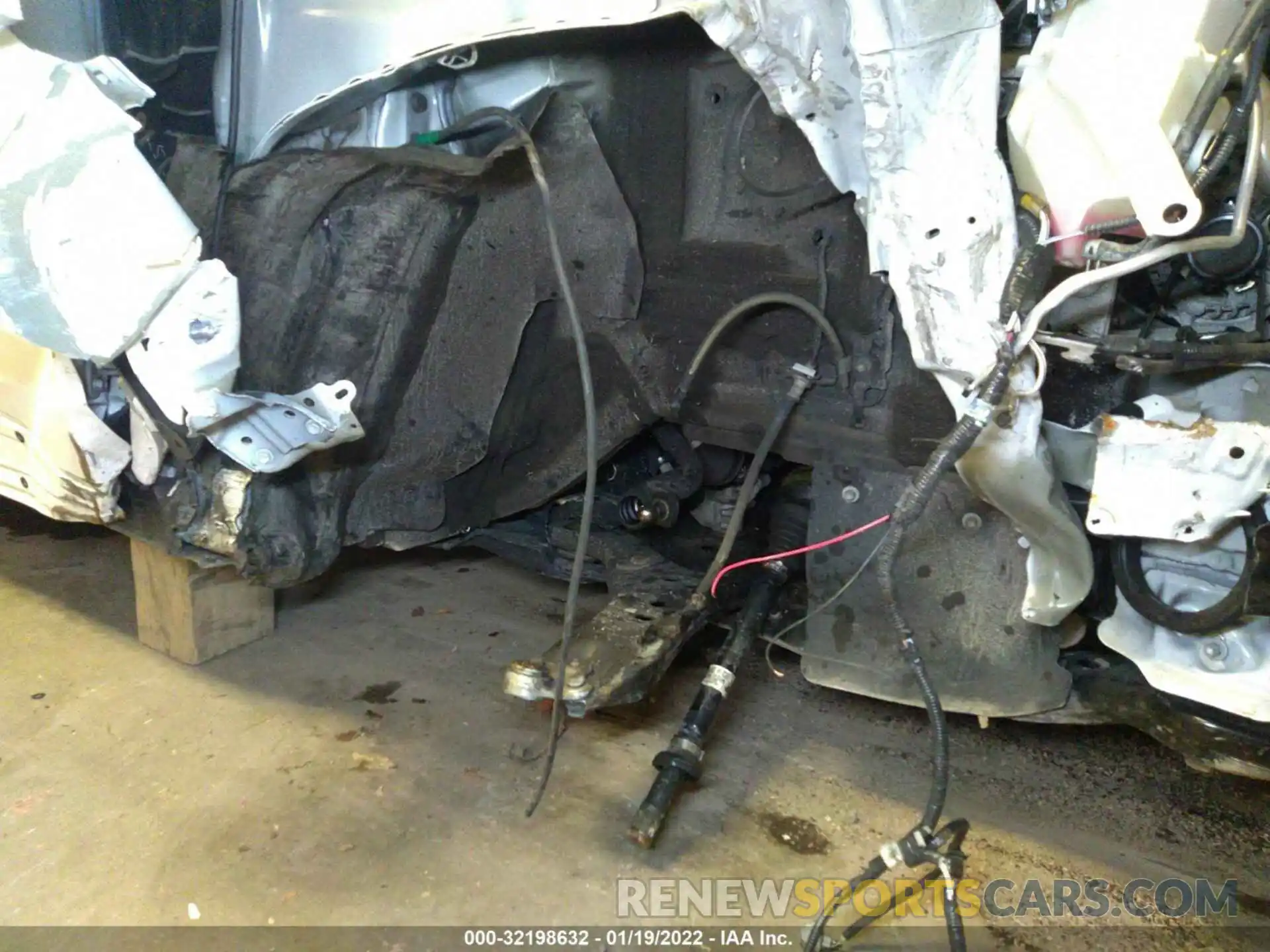 6 Photograph of a damaged car 2T3A1RFV1KW006168 TOYOTA RAV4 2019