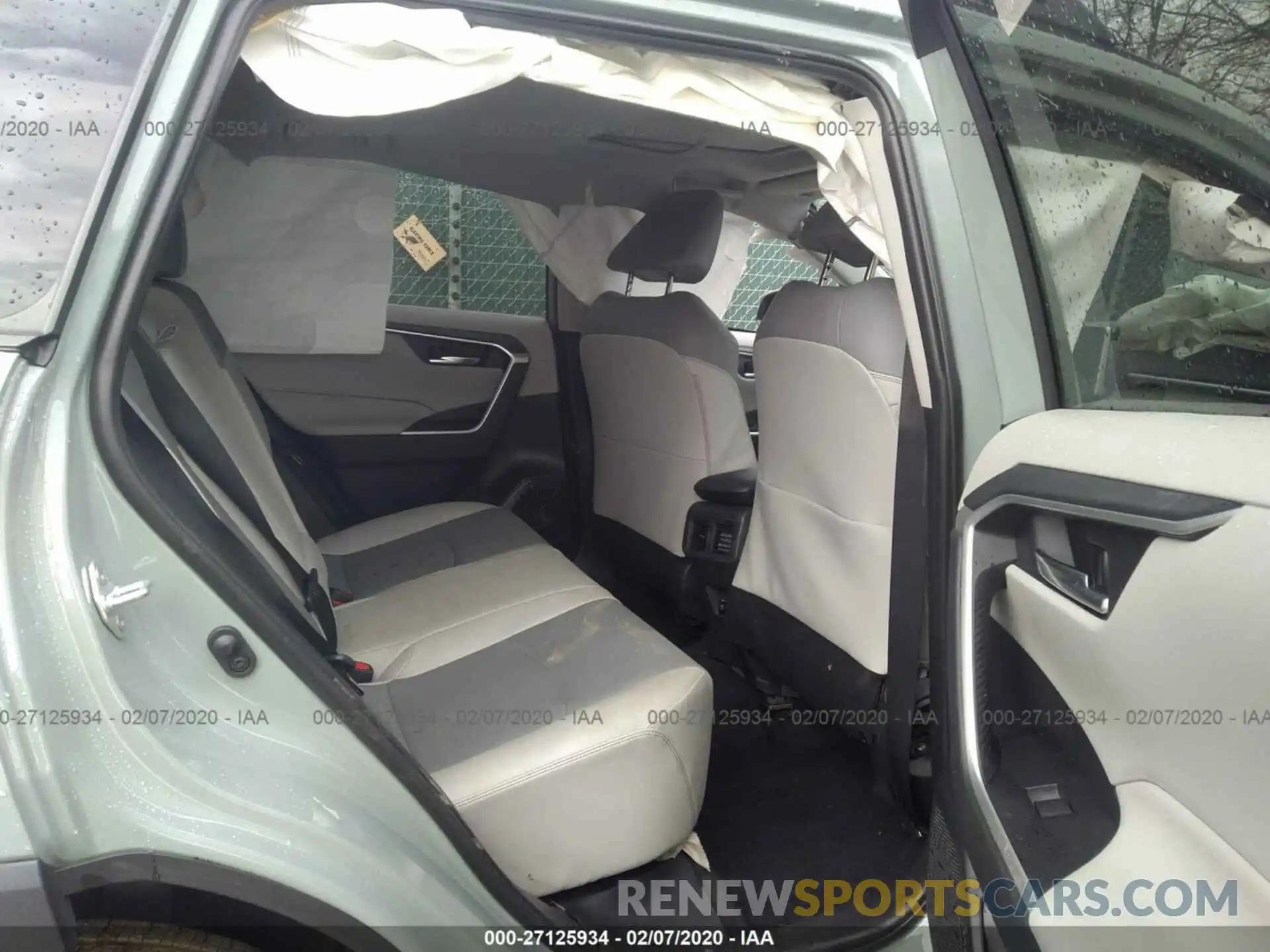 8 Фотография поврежденного автомобиля 2T3A1RFV1KW016425 TOYOTA RAV4 2019