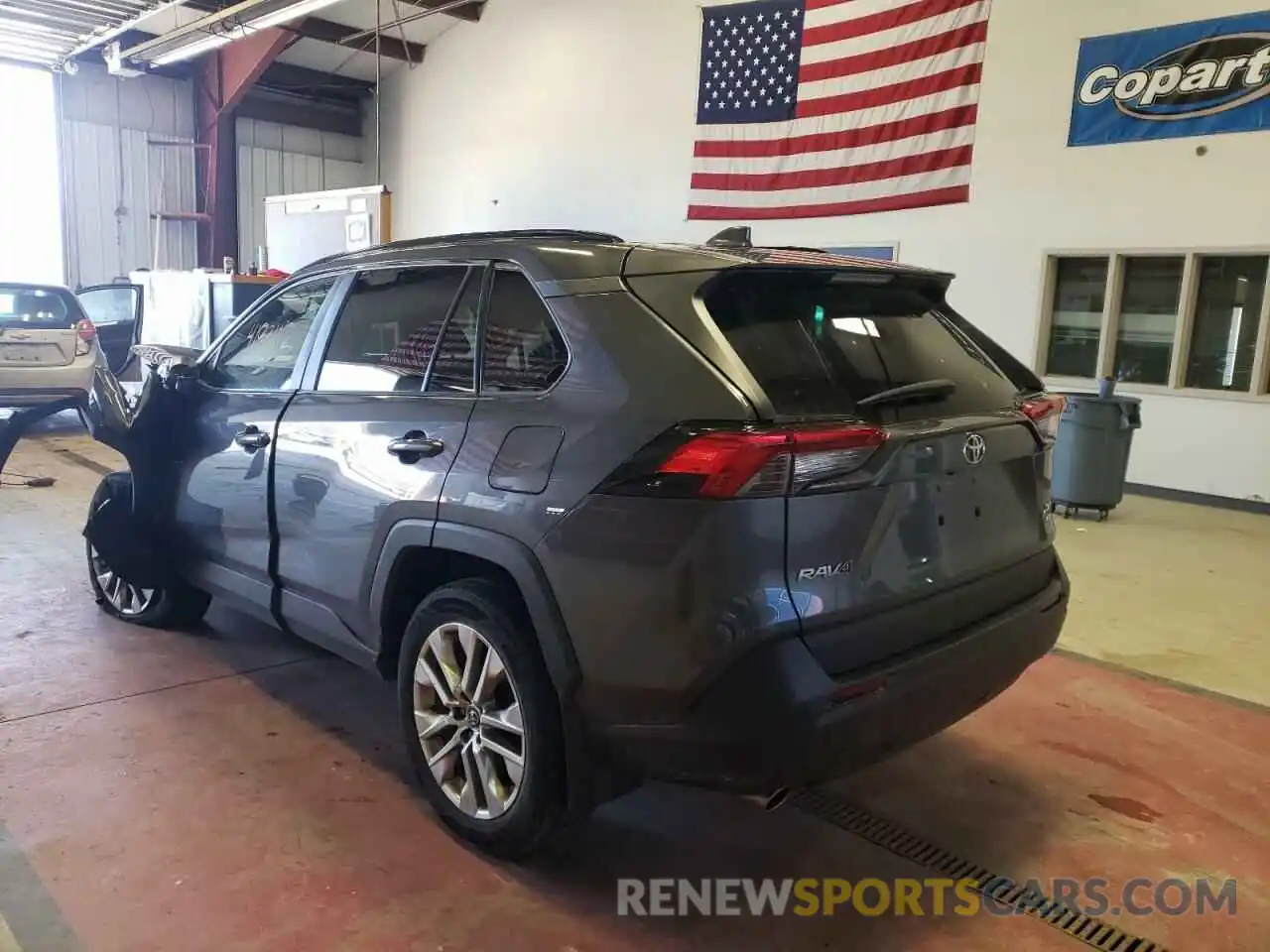 3 Photograph of a damaged car 2T3A1RFV1KW057993 TOYOTA RAV4 2019