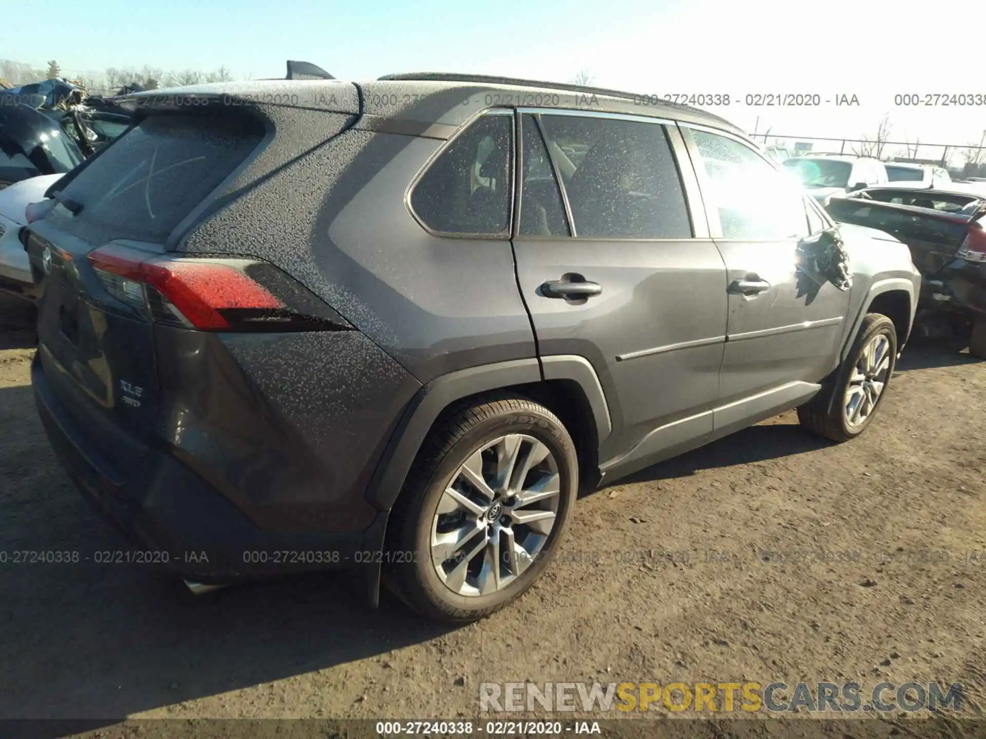 4 Photograph of a damaged car 2T3A1RFV1KW073563 TOYOTA RAV4 2019