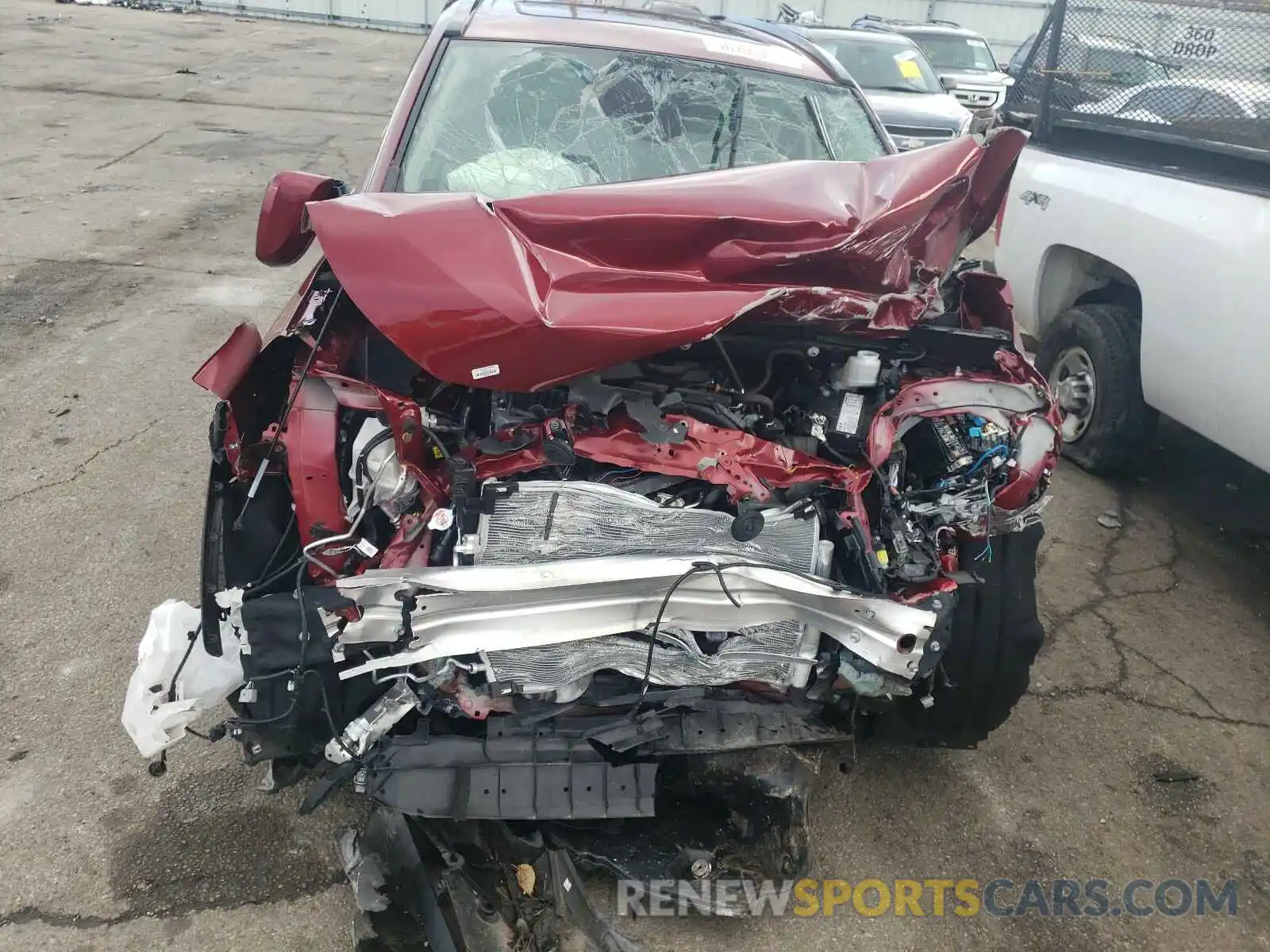 9 Photograph of a damaged car 2T3A1RFV1KW078018 TOYOTA RAV4 2019