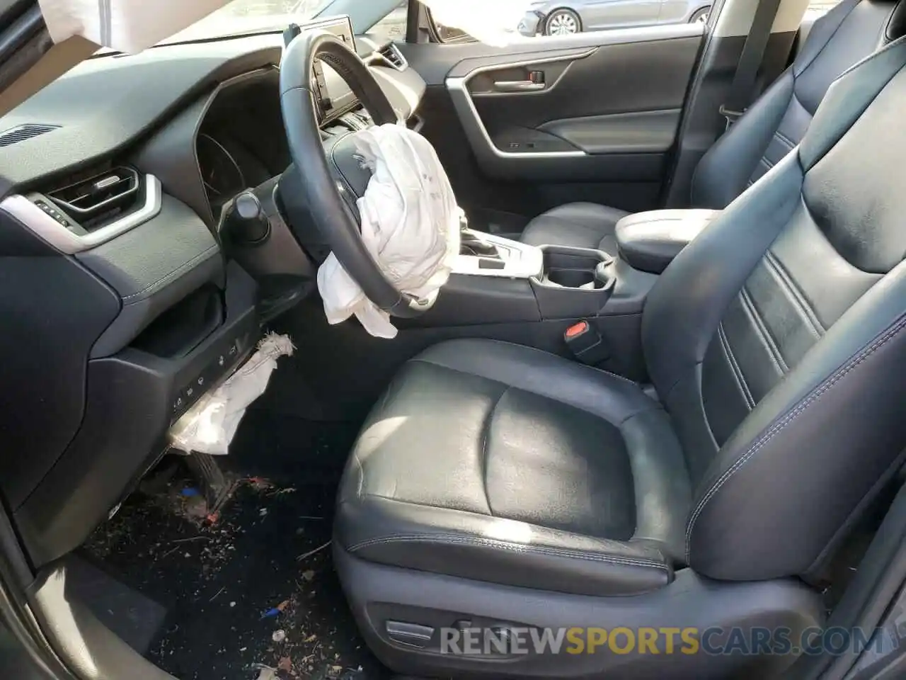 7 Photograph of a damaged car 2T3A1RFV2KC032005 TOYOTA RAV4 2019