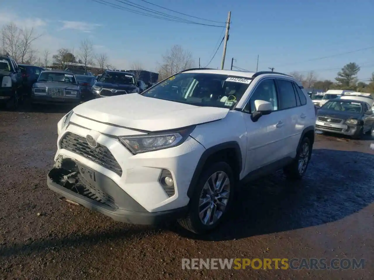 2 Фотография поврежденного автомобиля 2T3A1RFV2KC043814 TOYOTA RAV4 2019