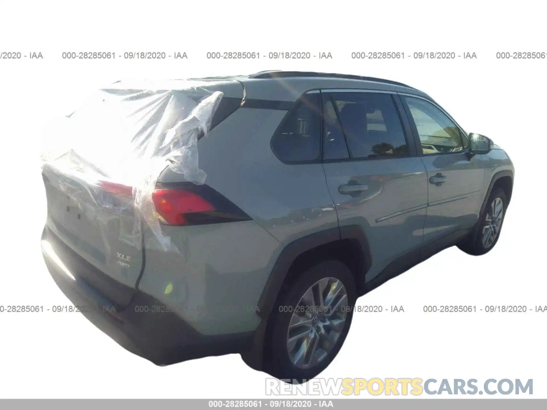 4 Photograph of a damaged car 2T3A1RFV2KW046873 TOYOTA RAV4 2019