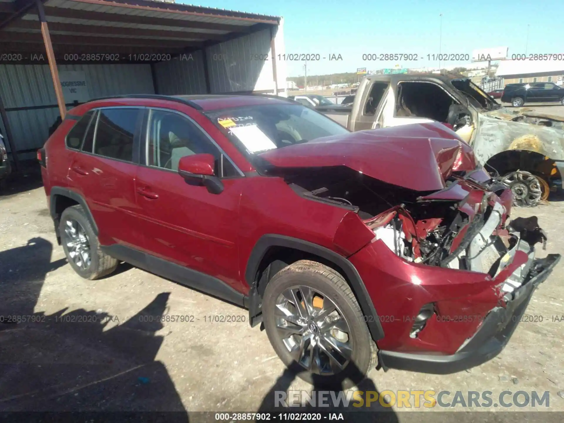 1 Photograph of a damaged car 2T3A1RFV2KW064094 TOYOTA RAV4 2019