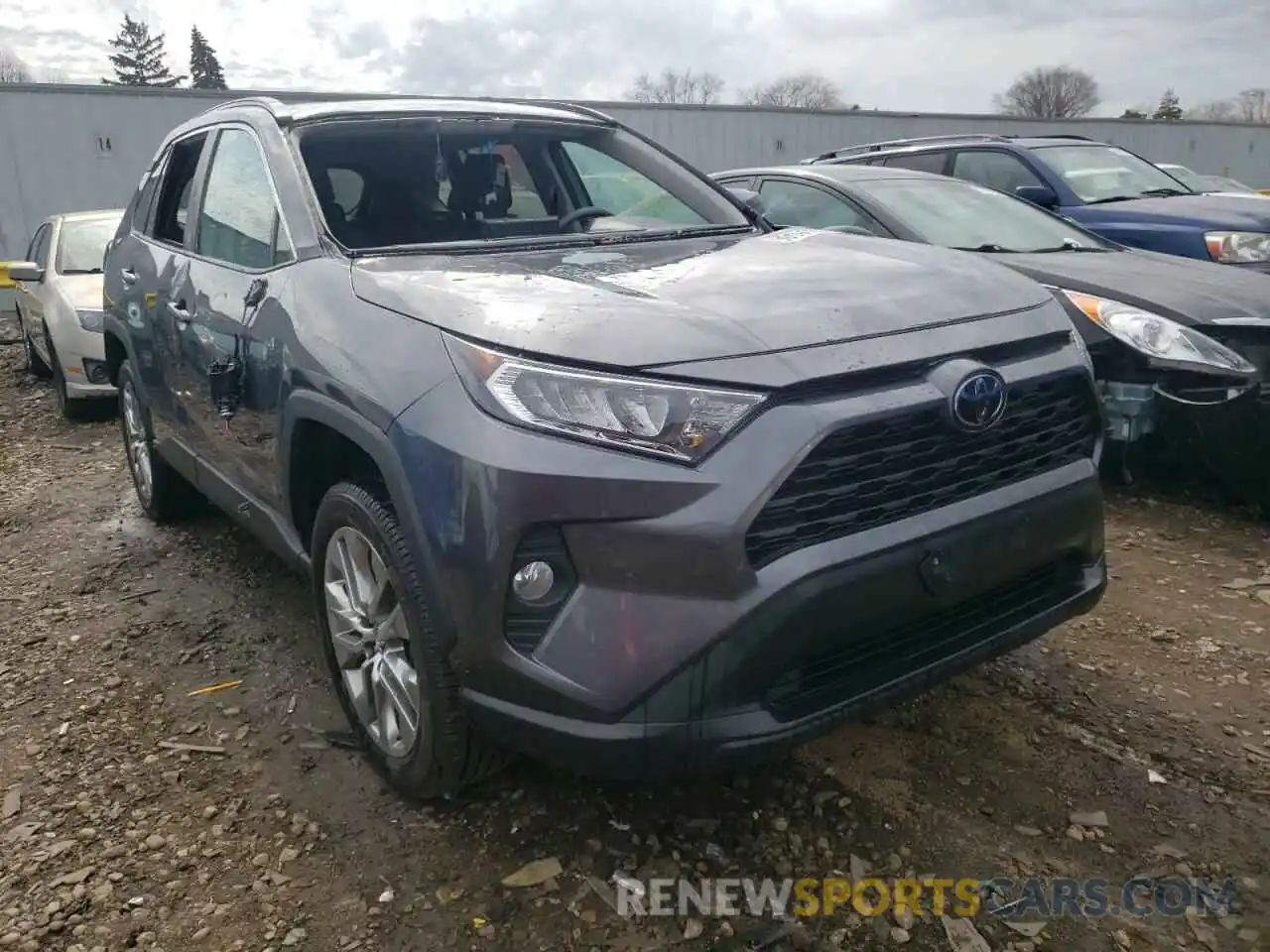 1 Фотография поврежденного автомобиля 2T3A1RFV3KC019263 TOYOTA RAV4 2019