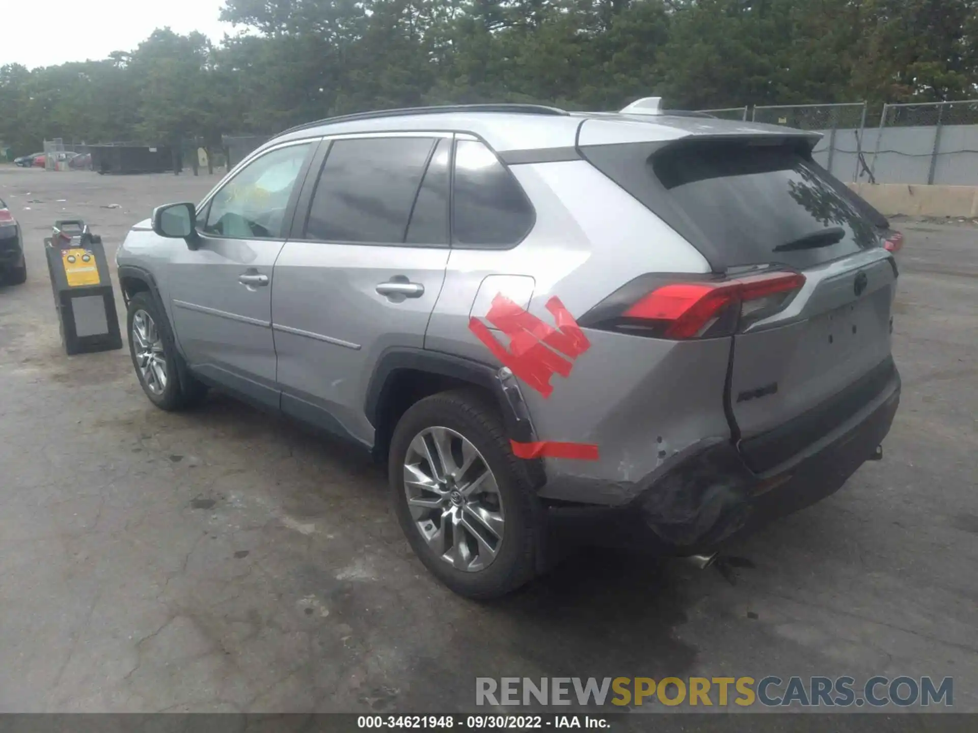 3 Photograph of a damaged car 2T3A1RFV3KC051467 TOYOTA RAV4 2019