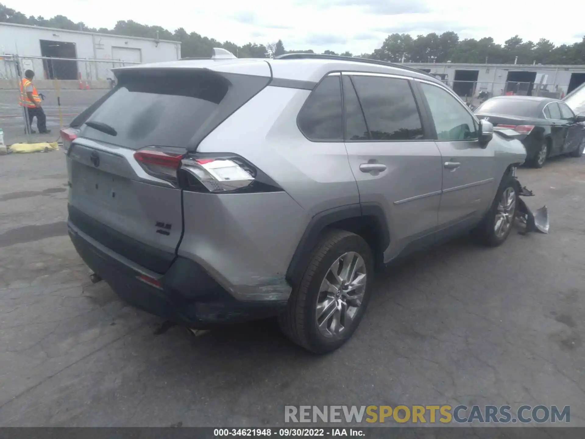 4 Photograph of a damaged car 2T3A1RFV3KC051467 TOYOTA RAV4 2019