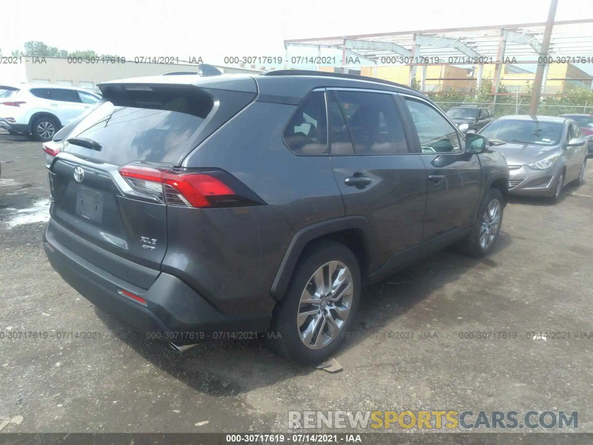 4 Photograph of a damaged car 2T3A1RFV3KC059309 TOYOTA RAV4 2019