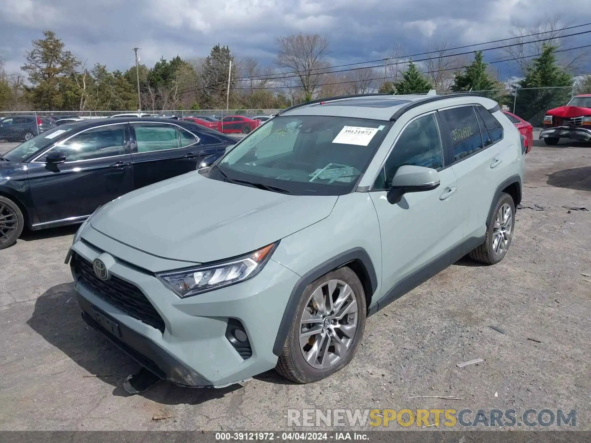 2 Photograph of a damaged car 2T3A1RFV3KW045053 TOYOTA RAV4 2019