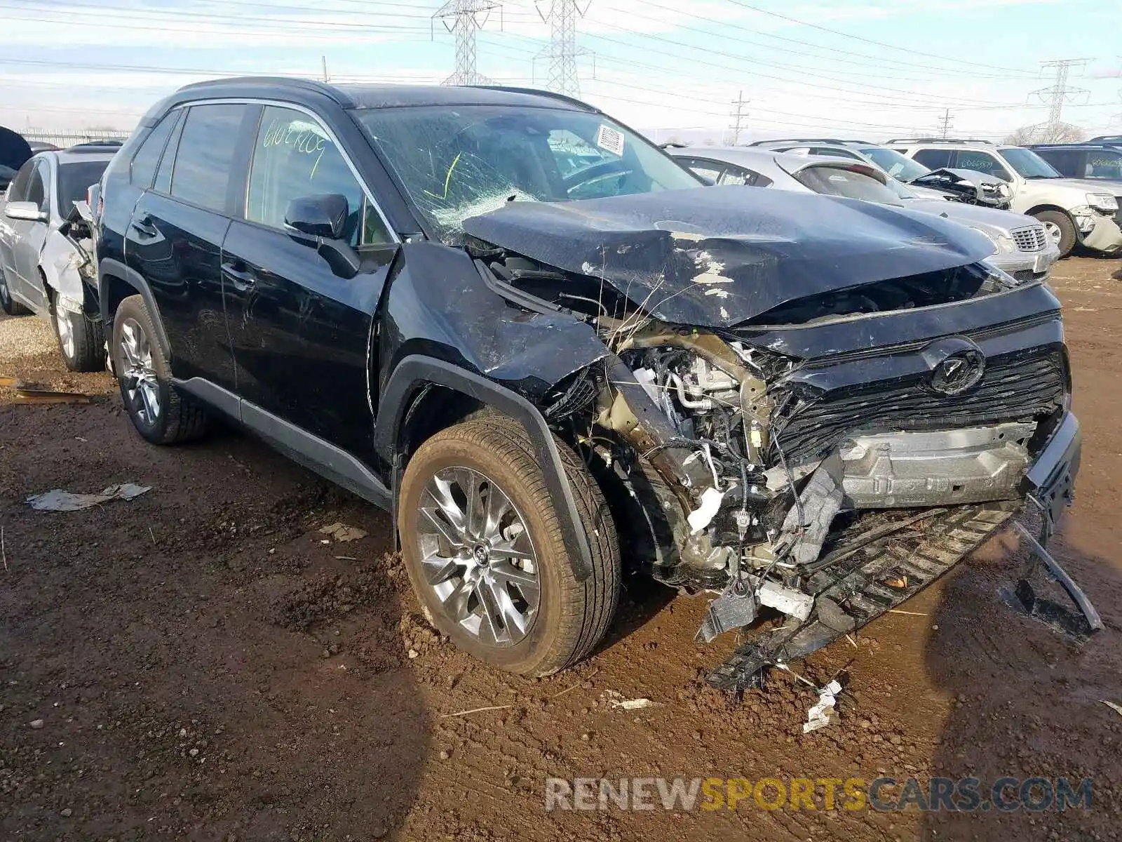 1 Photograph of a damaged car 2T3A1RFV3KW048714 TOYOTA RAV4 2019