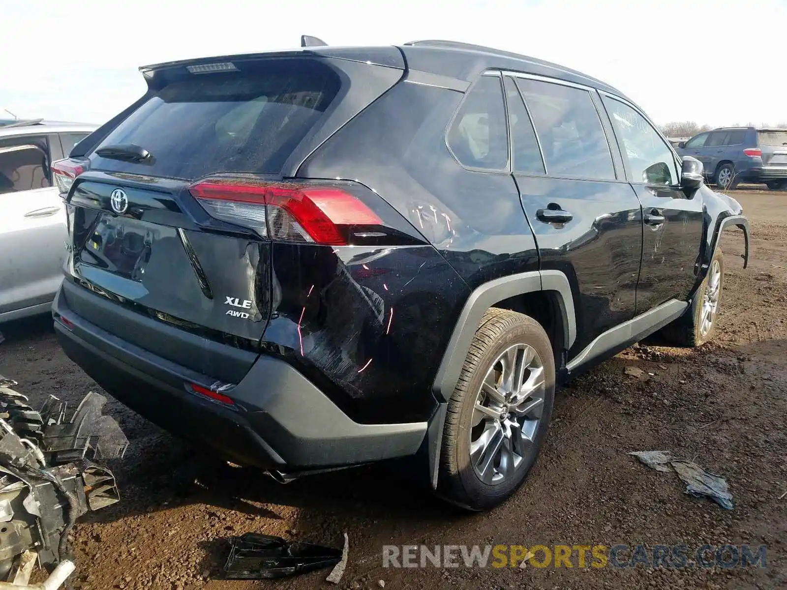 4 Photograph of a damaged car 2T3A1RFV3KW048714 TOYOTA RAV4 2019