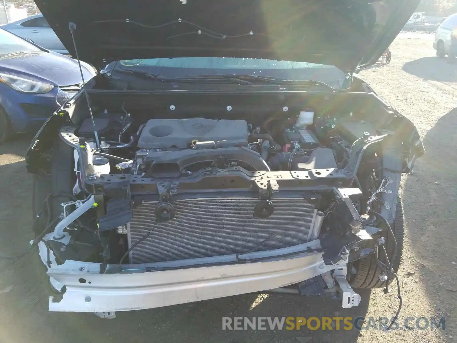 7 Photograph of a damaged car 2T3A1RFV3KW062855 TOYOTA RAV4 2019