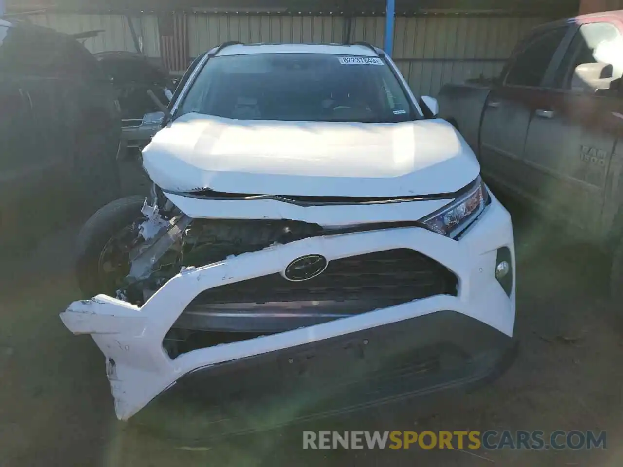 5 Photograph of a damaged car 2T3A1RFV4KC052465 TOYOTA RAV4 2019