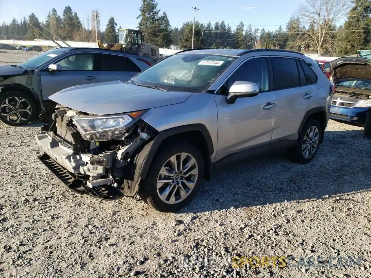 1 Photograph of a damaged car 2T3A1RFV4KC054085 TOYOTA RAV4 2019