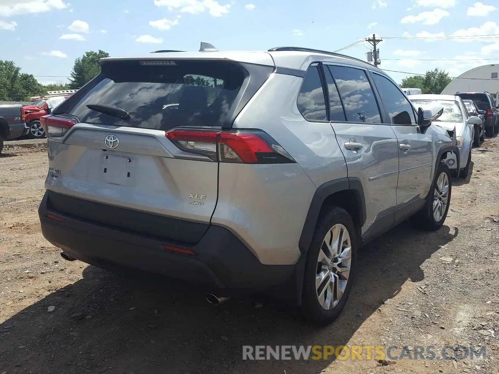 4 Фотография поврежденного автомобиля 2T3A1RFV4KW046485 TOYOTA RAV4 2019