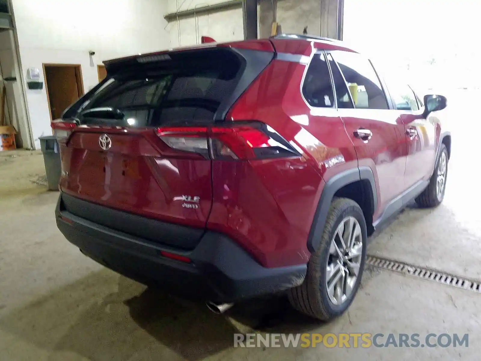 4 Photograph of a damaged car 2T3A1RFV5KC028899 TOYOTA RAV4 2019