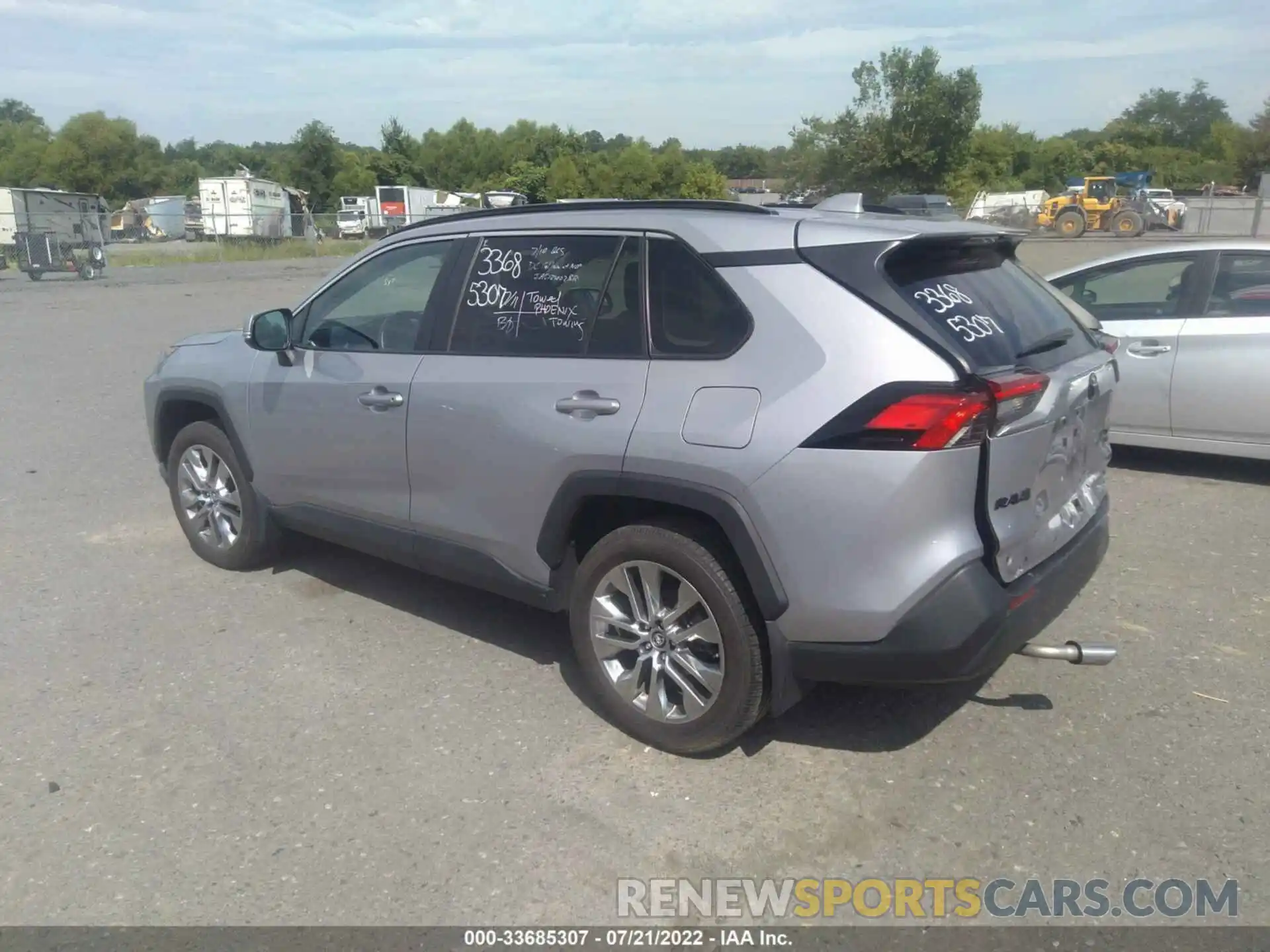 3 Photograph of a damaged car 2T3A1RFV5KC034525 TOYOTA RAV4 2019