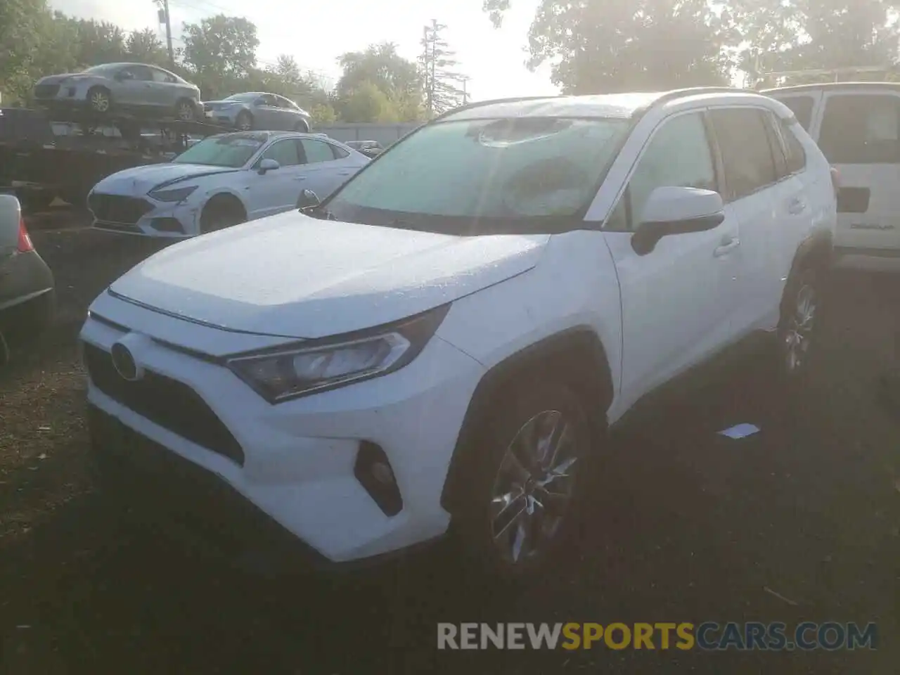 2 Фотография поврежденного автомобиля 2T3A1RFV5KW057141 TOYOTA RAV4 2019