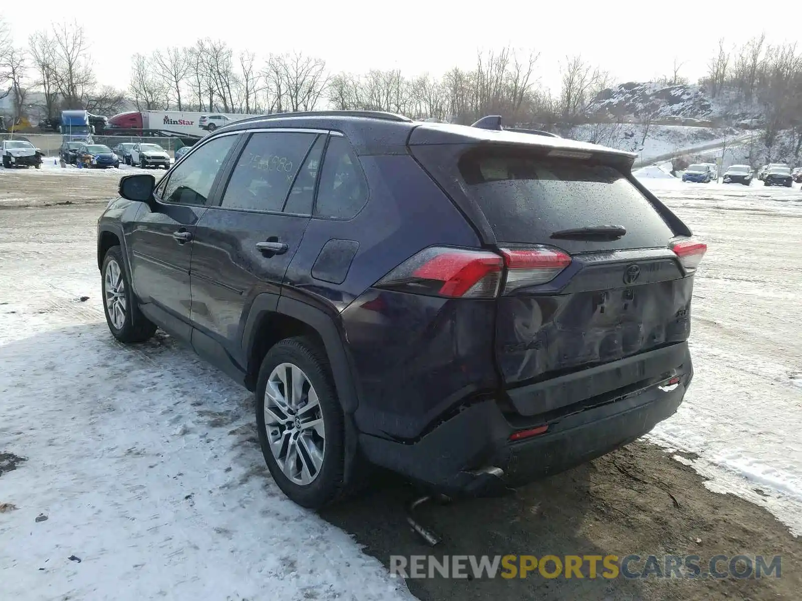 3 Photograph of a damaged car 2T3A1RFV5KW062128 TOYOTA RAV4 2019