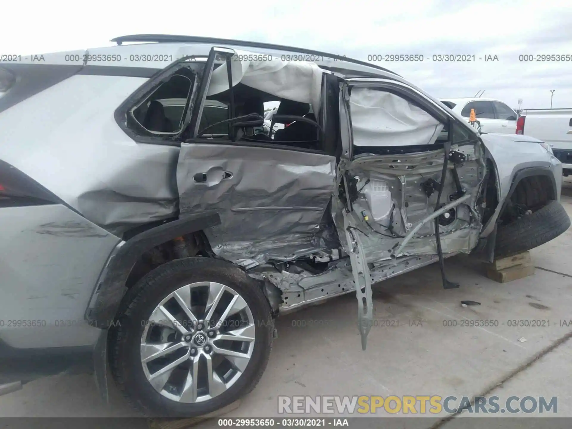 6 Photograph of a damaged car 2T3A1RFV5KW073274 TOYOTA RAV4 2019