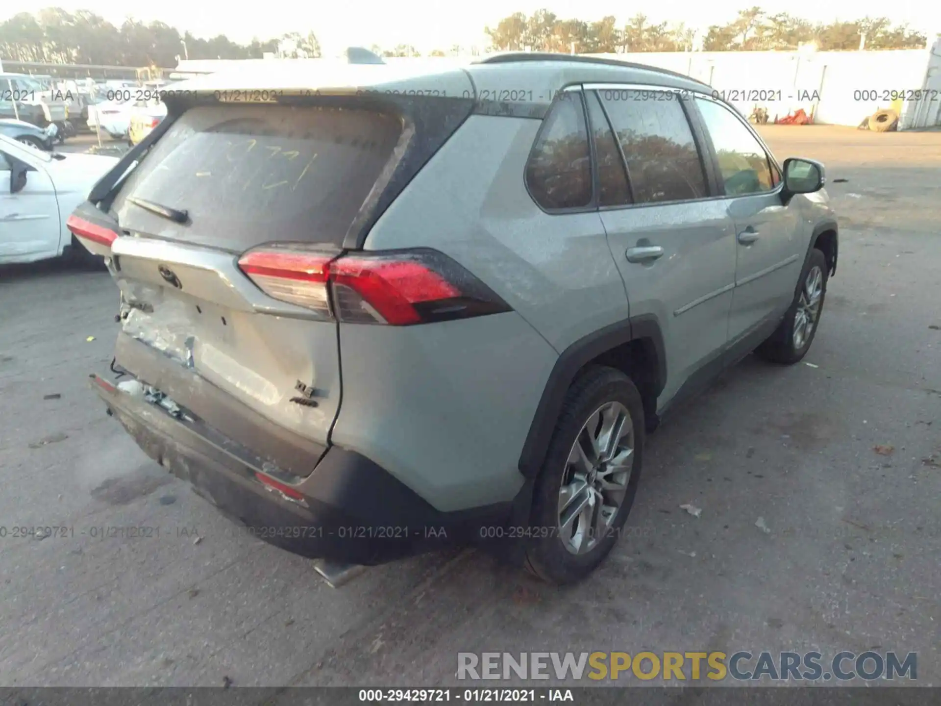 4 Photograph of a damaged car 2T3A1RFV6KC023582 TOYOTA RAV4 2019