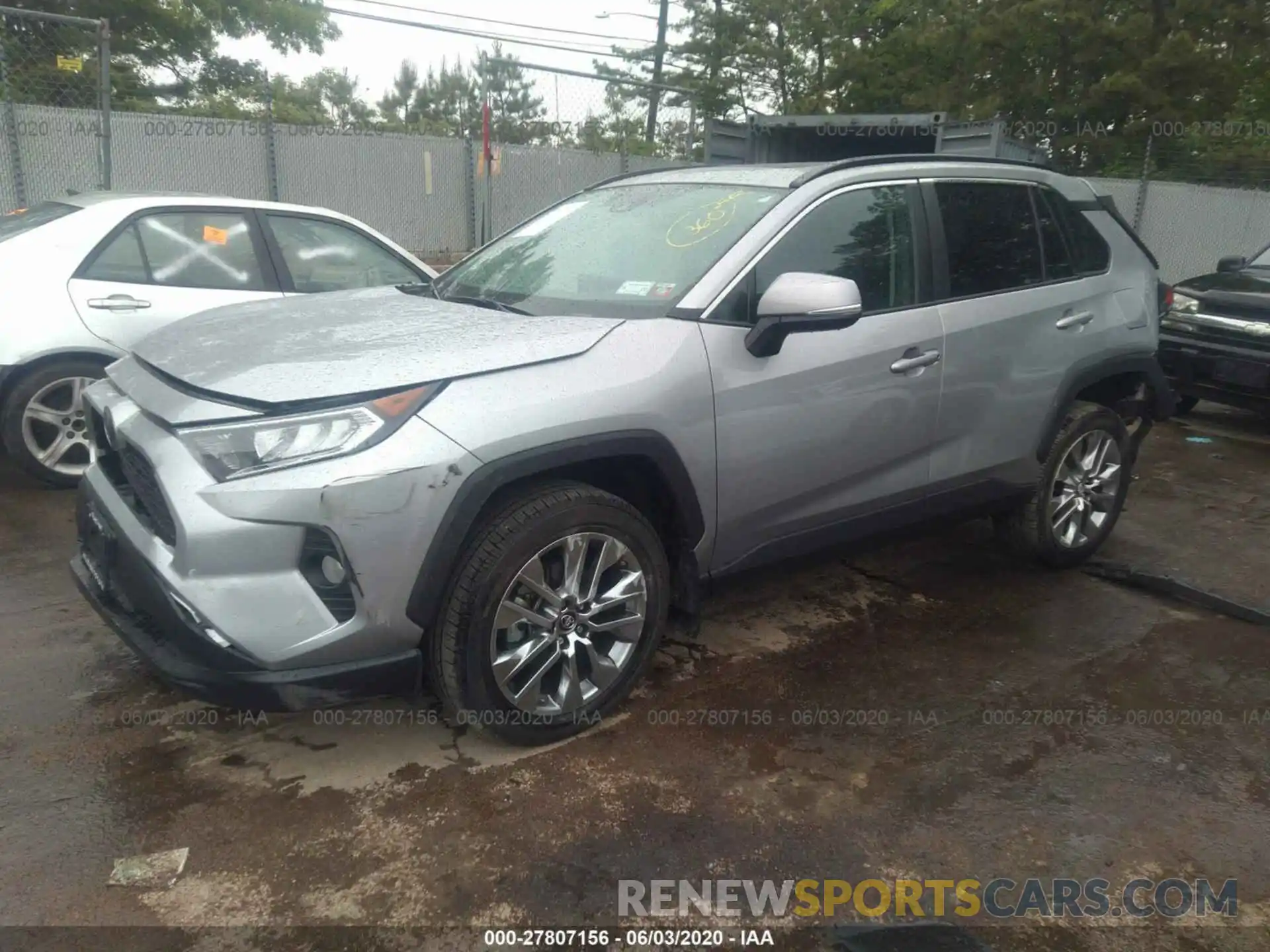 2 Photograph of a damaged car 2T3A1RFV6KC042875 TOYOTA RAV4 2019